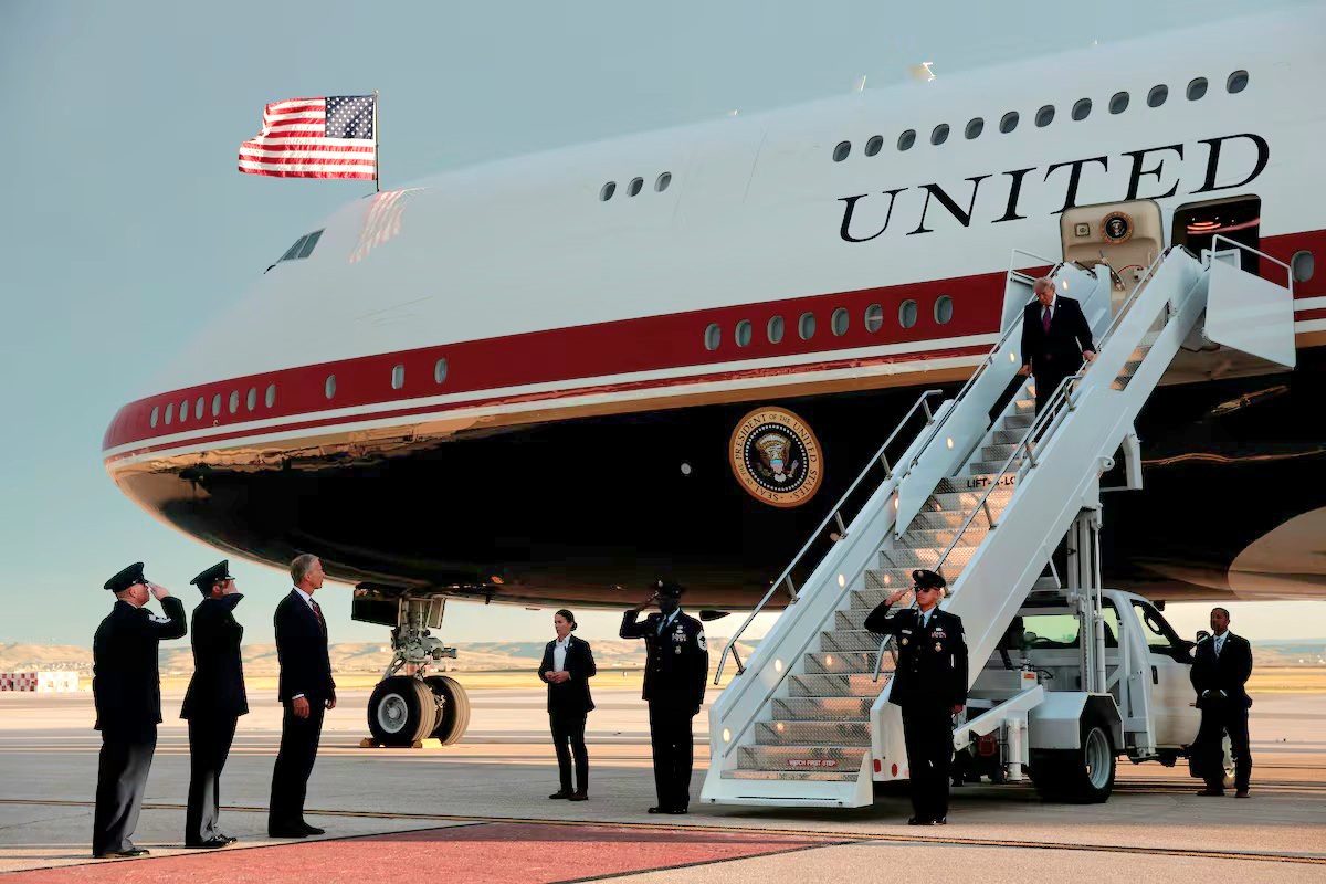 Chuyên cơ Air Force One mới của ông Trump sẽ được nâng cấp tối đa sau nghi vấn an ninh - Ảnh 1.