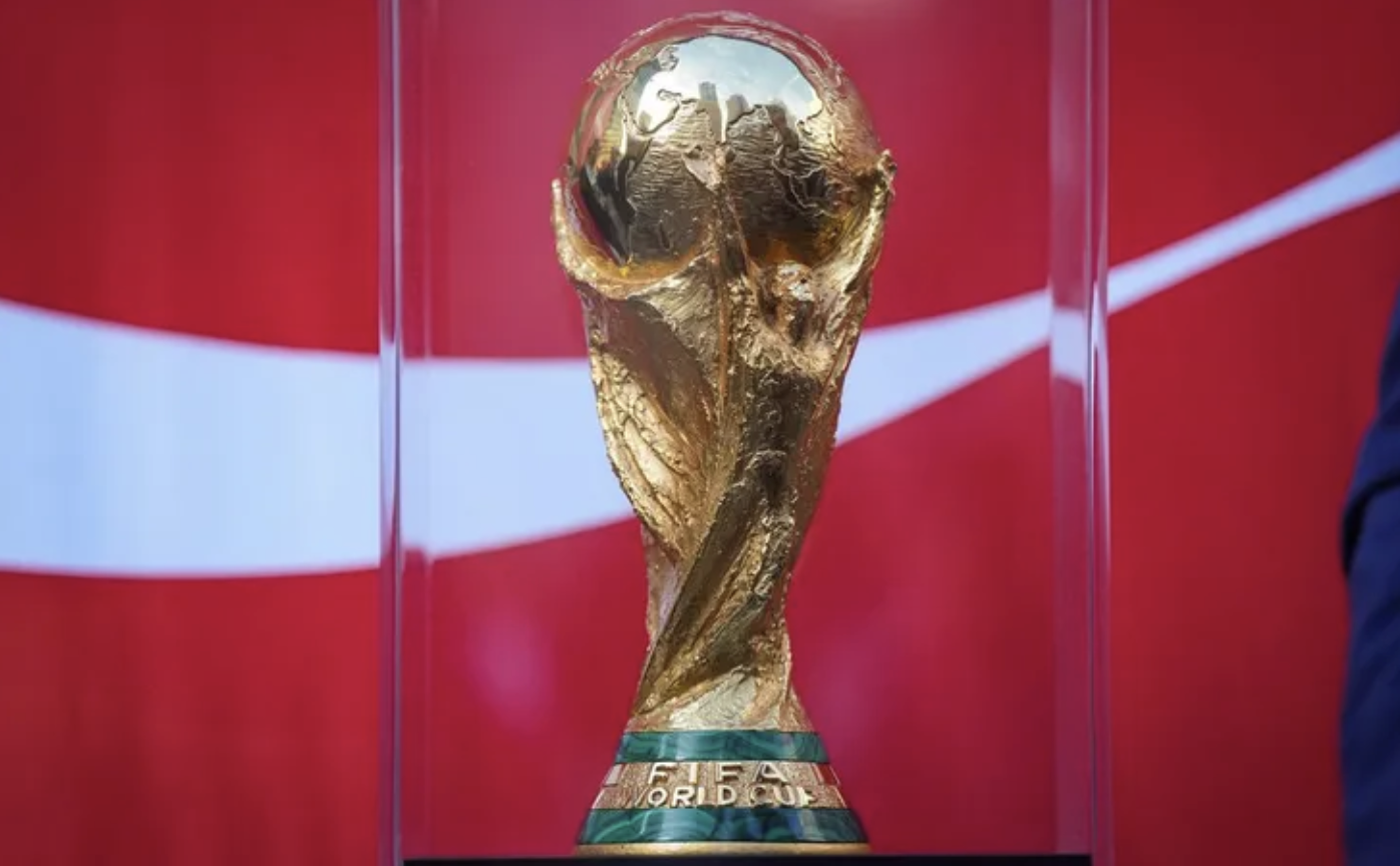 Vô địch World Cup nhưng Tây Ban Nha không được mang cúp thật về, vì sao? - Ảnh 2.