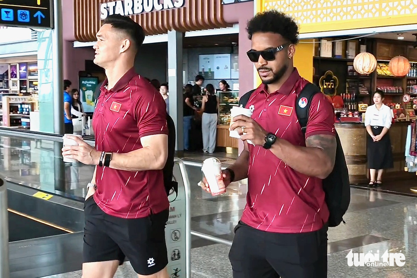 Đội tuyển Việt Nam lên đường sang Thái Lan, chuẩn bị đá trận mở màn ASEAN Cup 2026 - Ảnh 1.