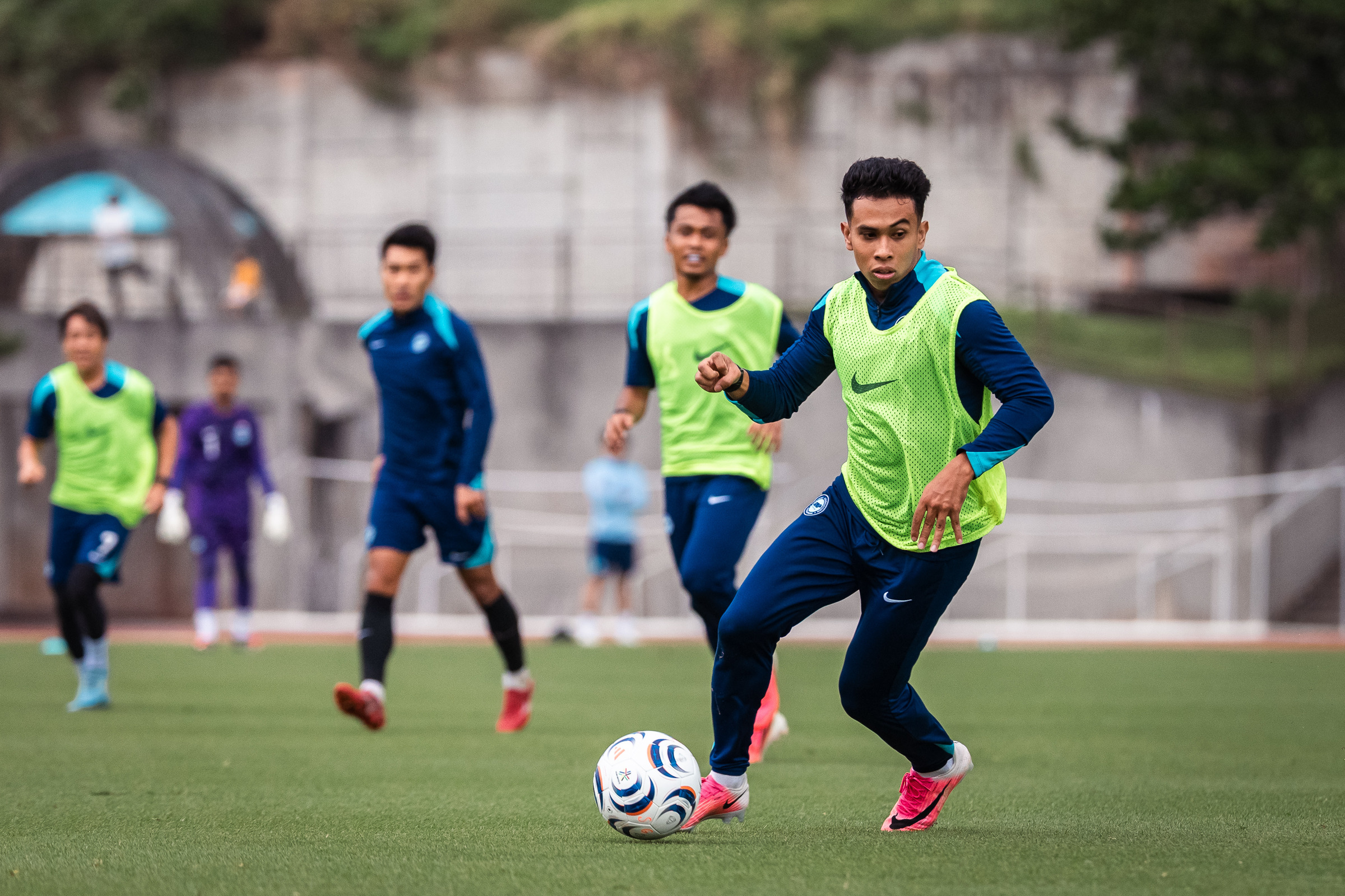 Singapore chỉ dùng 2 tiền đạo cho ASEAN Cup 2026 - Ảnh 1.