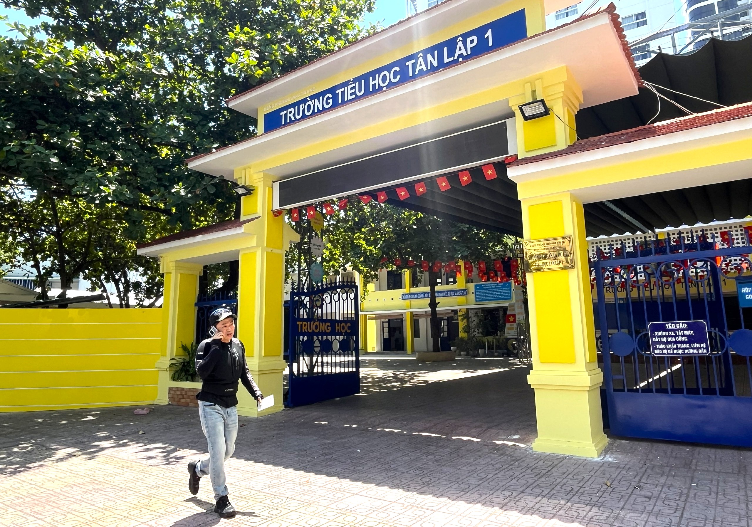 Sắp xếp lại trường công lập: Hiệu trưởng nói gặp khó trong quản lý, giám sát - Ảnh 2.