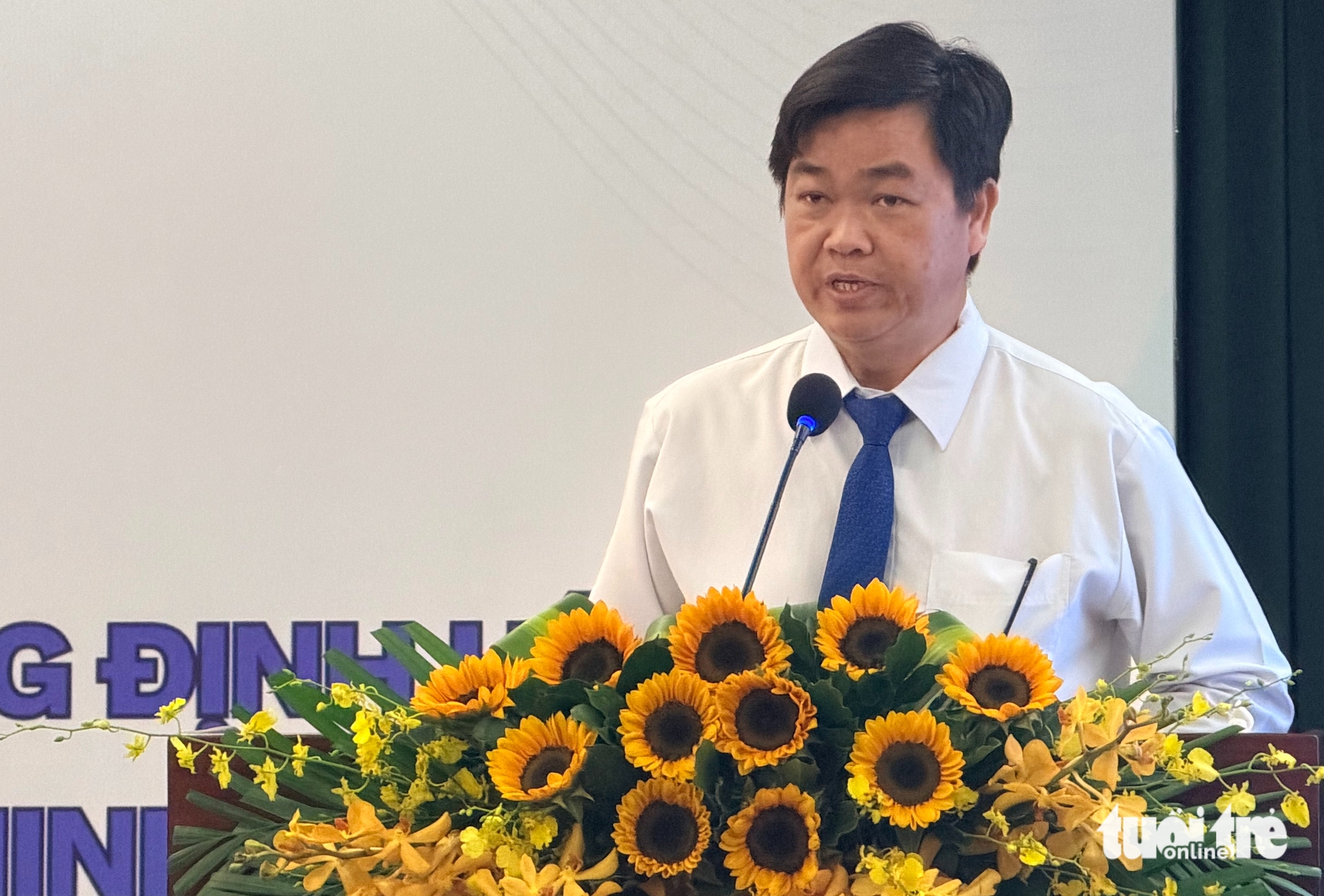 Xây dựng hệ giá trị con người TP.HCM: Không chỉ dừng ở giữ gìn thuần phong mỹ tục - Ảnh 2.