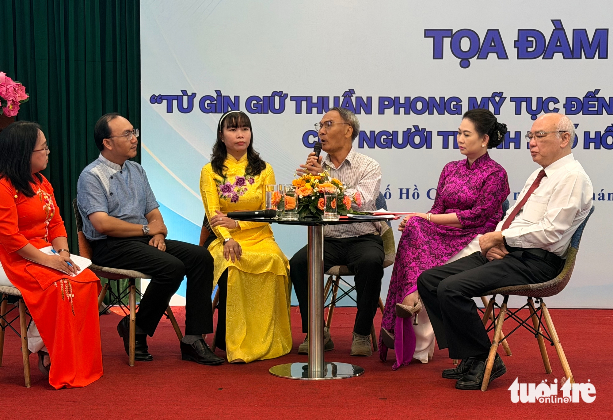Xây dựng hệ giá trị con người TP.HCM: Không chỉ dừng ở giữ gìn thuần phong mỹ tục - Ảnh 4.