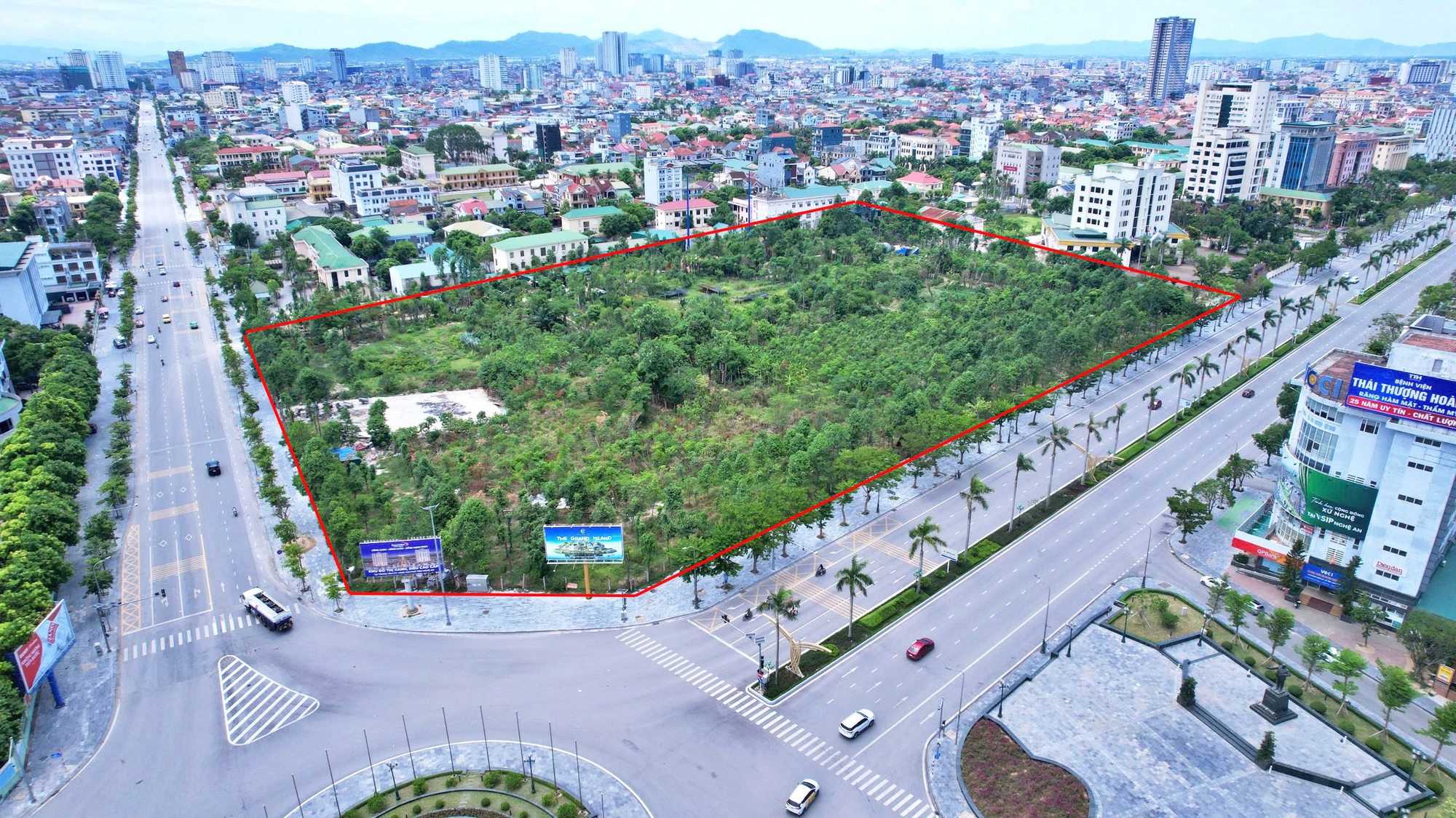Nghệ An đấu giá khu 'đất vàng' từng dự kiến xây trung tâm hành chính tỉnh, khởi điểm 824 tỉ đồng - Ảnh 2.