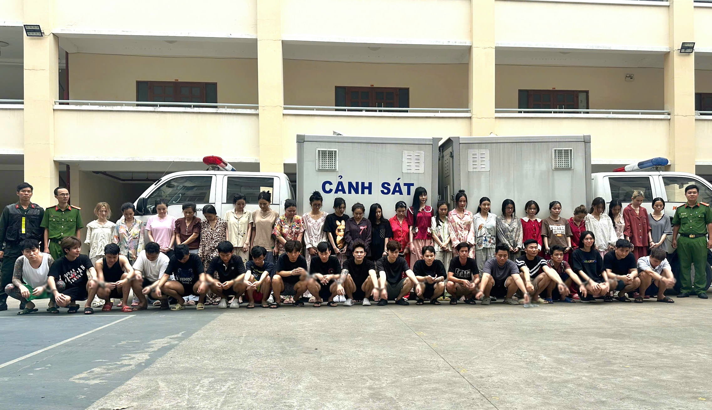 Công an TP.HCM cảnh báo ma túy Etomidate ngụy trang trong thuốc lá điện tử - Ảnh 2.