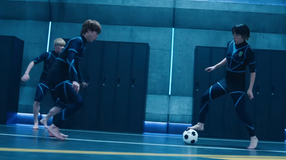 Blue Lock live-action tung trailer, tái hiện cuộc tuyển chọn tiền đạo khốc liệt - Ảnh 3.