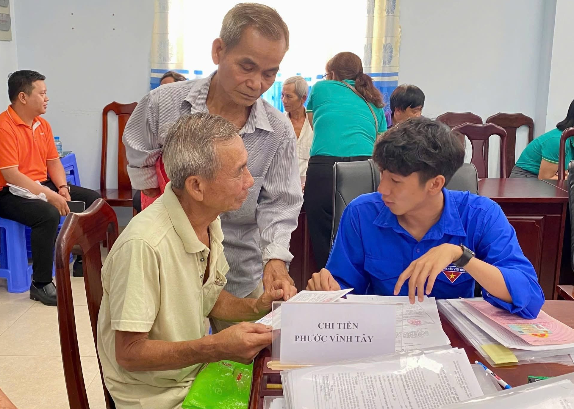 Tây Ninh đẩy nhanh tiến độ giải phóng mặt bằng Vành đai 4 TP.HCM, có xã đã đạt 100% tiến độ - Ảnh 1.