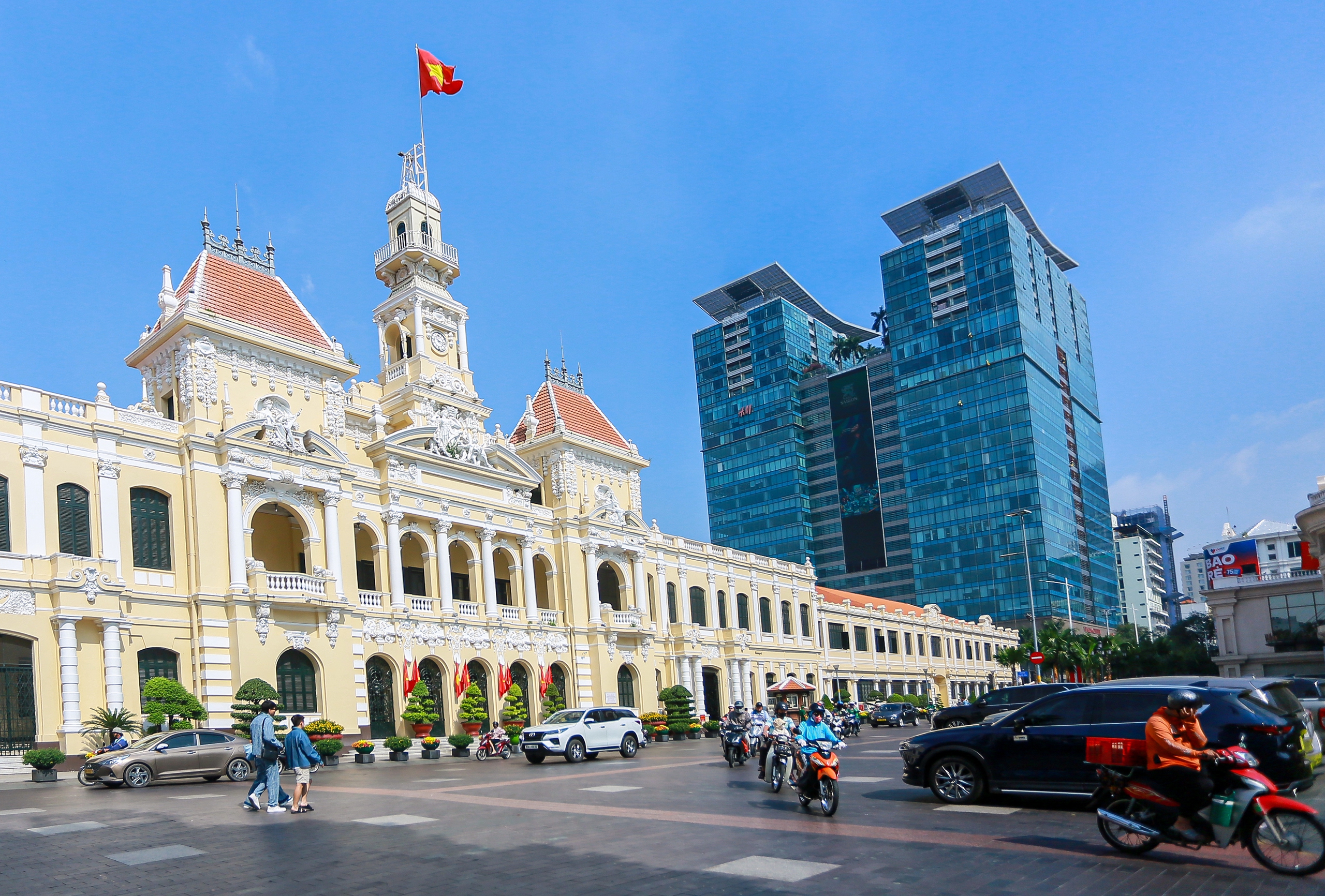 116 xã, phường ở TP.HCM được tổ chức tối đa 5 phòng chuyên môn - Ảnh 1.