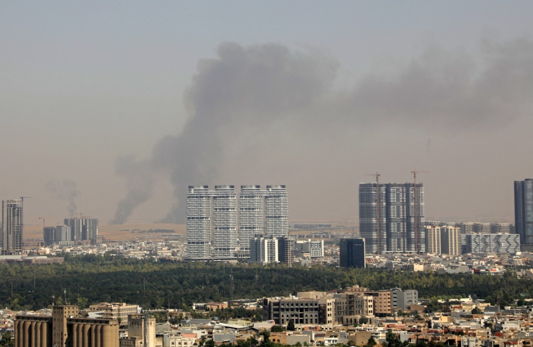 Trung Đông tối 24-7: Iran tấn công căn cứ Mỹ ở Bahrain, Jordan và Kuwait; Giá dầu giảm - Ảnh 2.