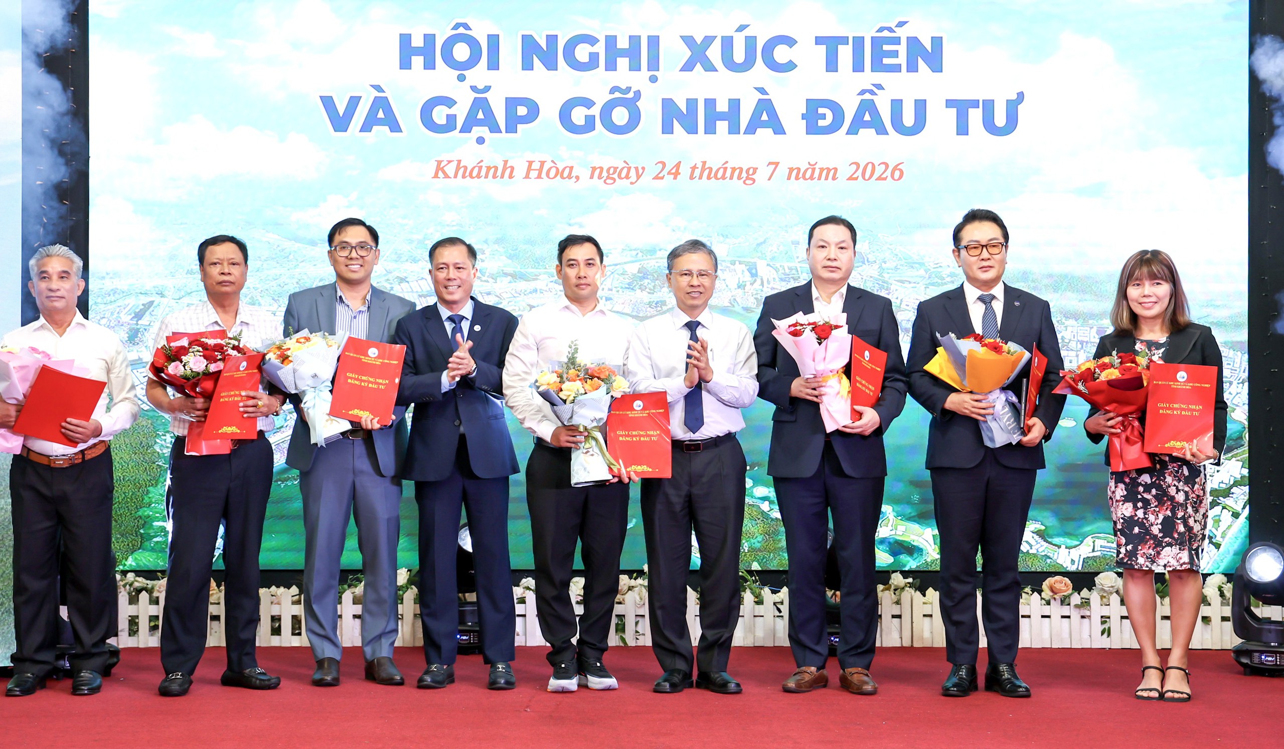 7 dự án với hơn 5.000 tỉ đồng được đầu tư vào Khu kinh tế Vân Phong  - Ảnh 1.