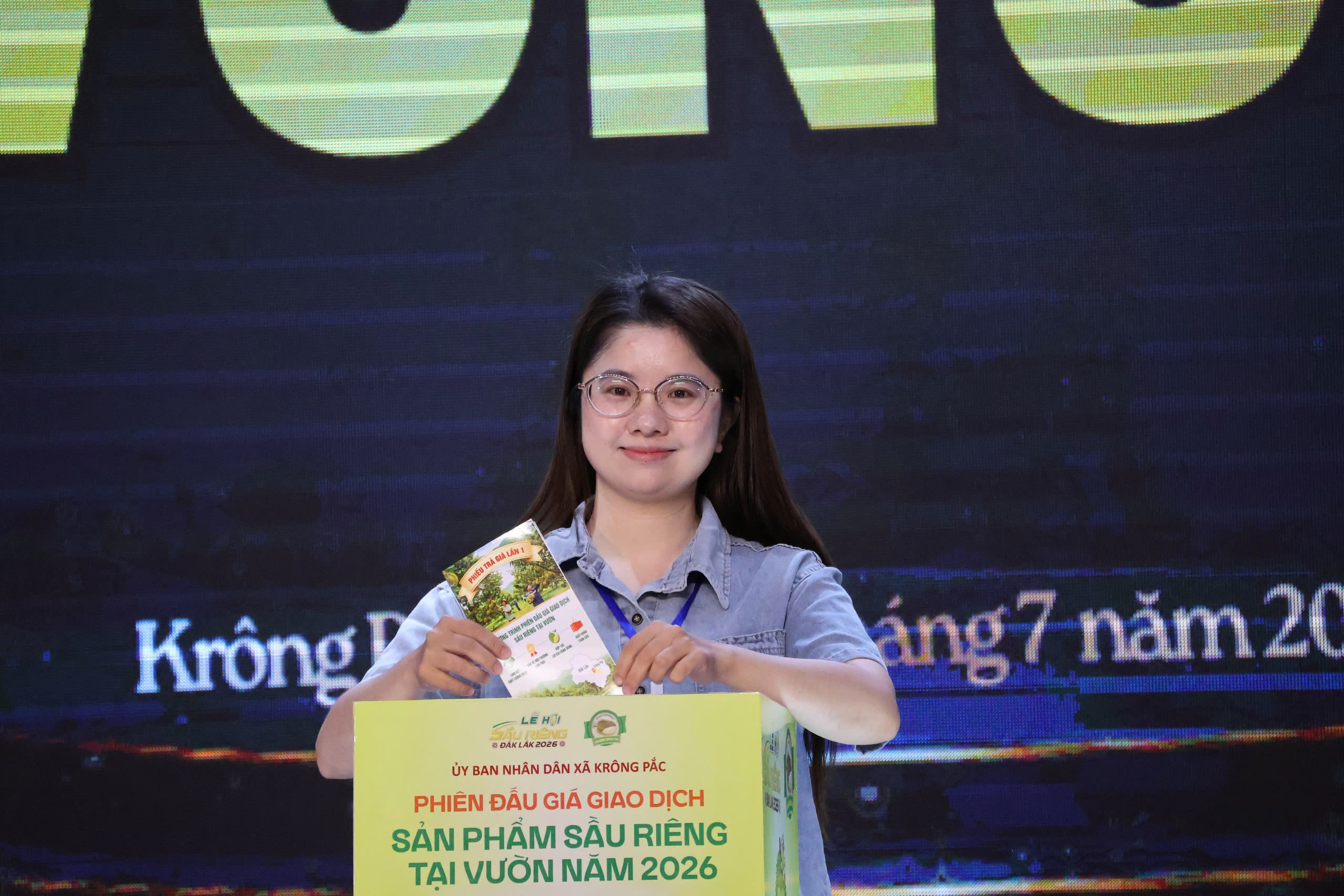 Đấu giá sầu riêng tại vườn, lô hàng gần 24 tỉ đồng ở Đắk Lắk - Ảnh 5.