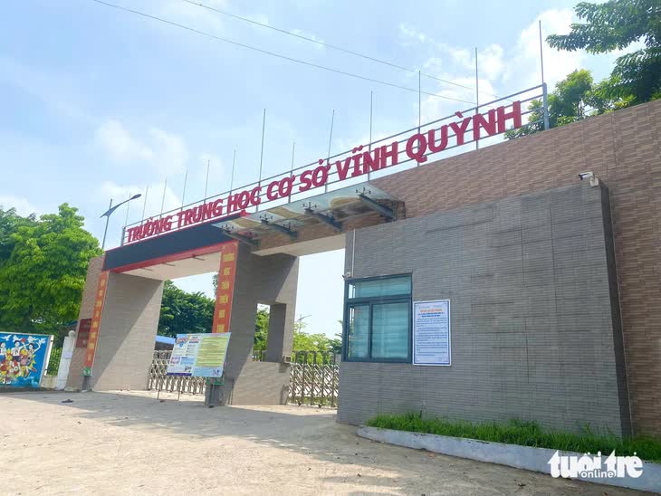 Xác minh nam sinh bị nhét bút vào hậu môn; Cháu bé co giật được thanh niên giúp đưa đi cấp cứu - Ảnh 1.