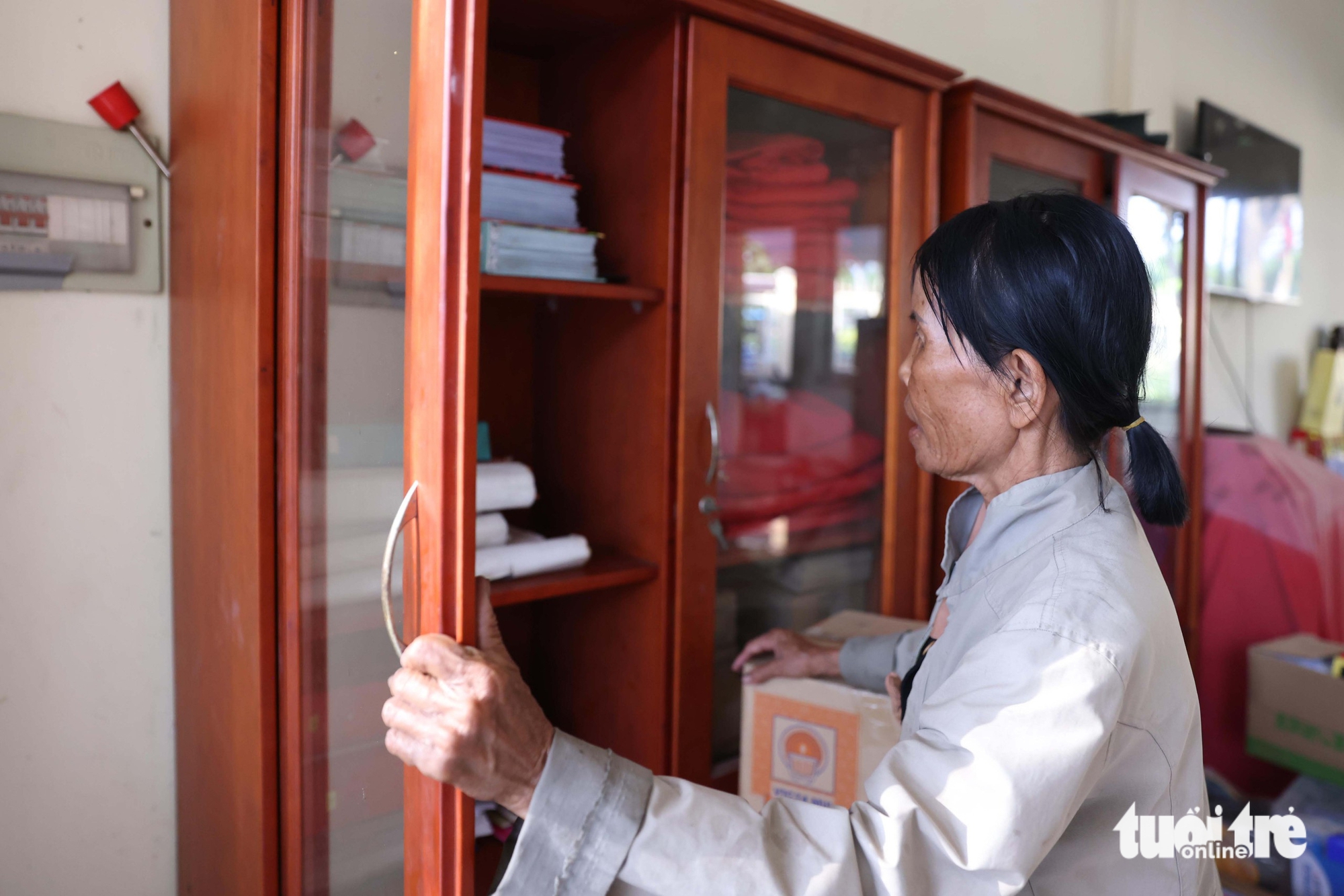 Người phụ nữ hơn 40 năm lặng thầm chăm lo những phần mộ liệt sĩ - Ảnh 11.