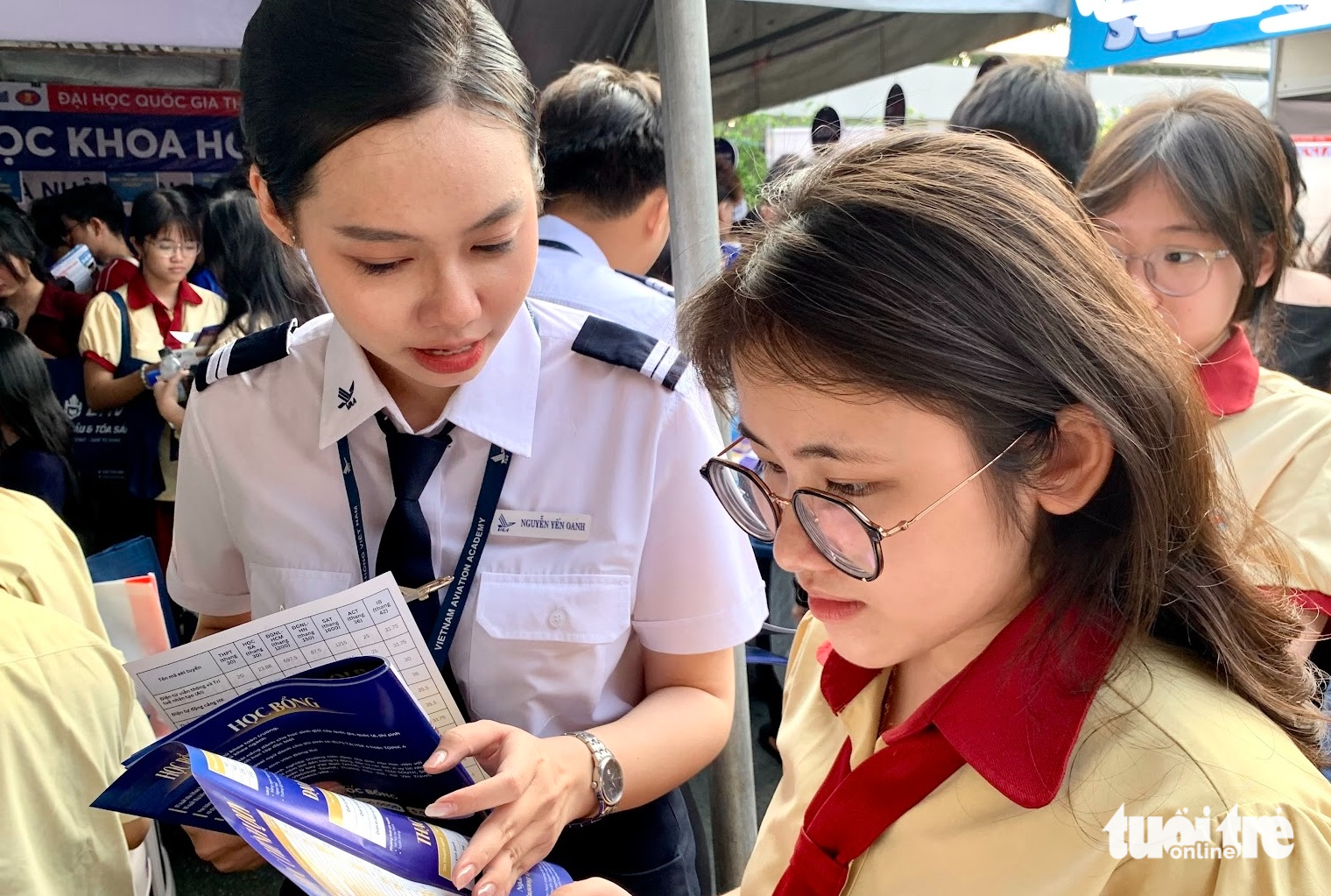 100.000 nguyện vọng vào Học viện Hàng không Việt Nam, điểm chuẩn có tăng mạnh? - Ảnh 1.