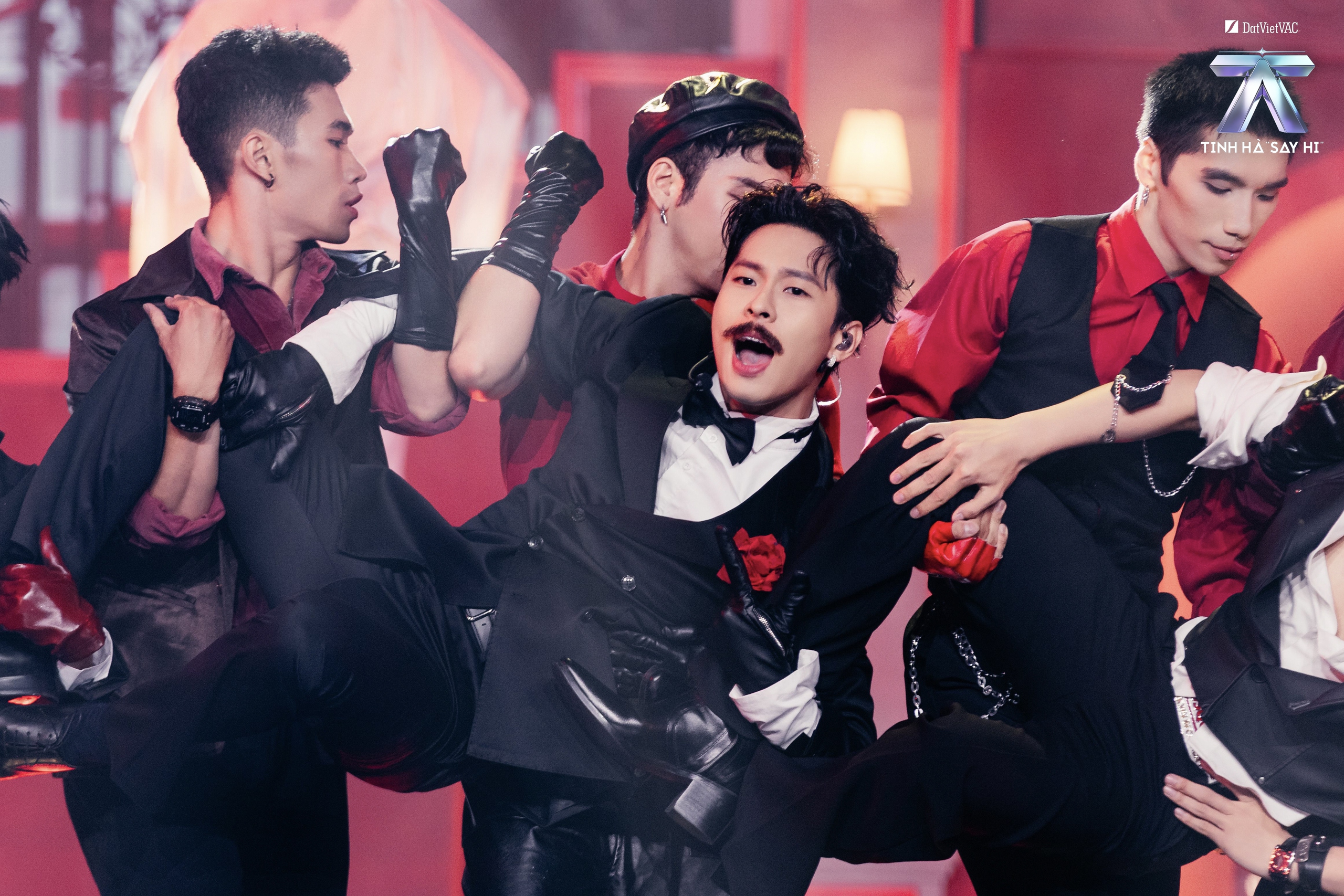 Đội Dương Domic thắng Live Stage 2 Tinh hà say hi, khán giả đòi 'đưa ngay vào playlist nhạc cưới' - Ảnh 6.