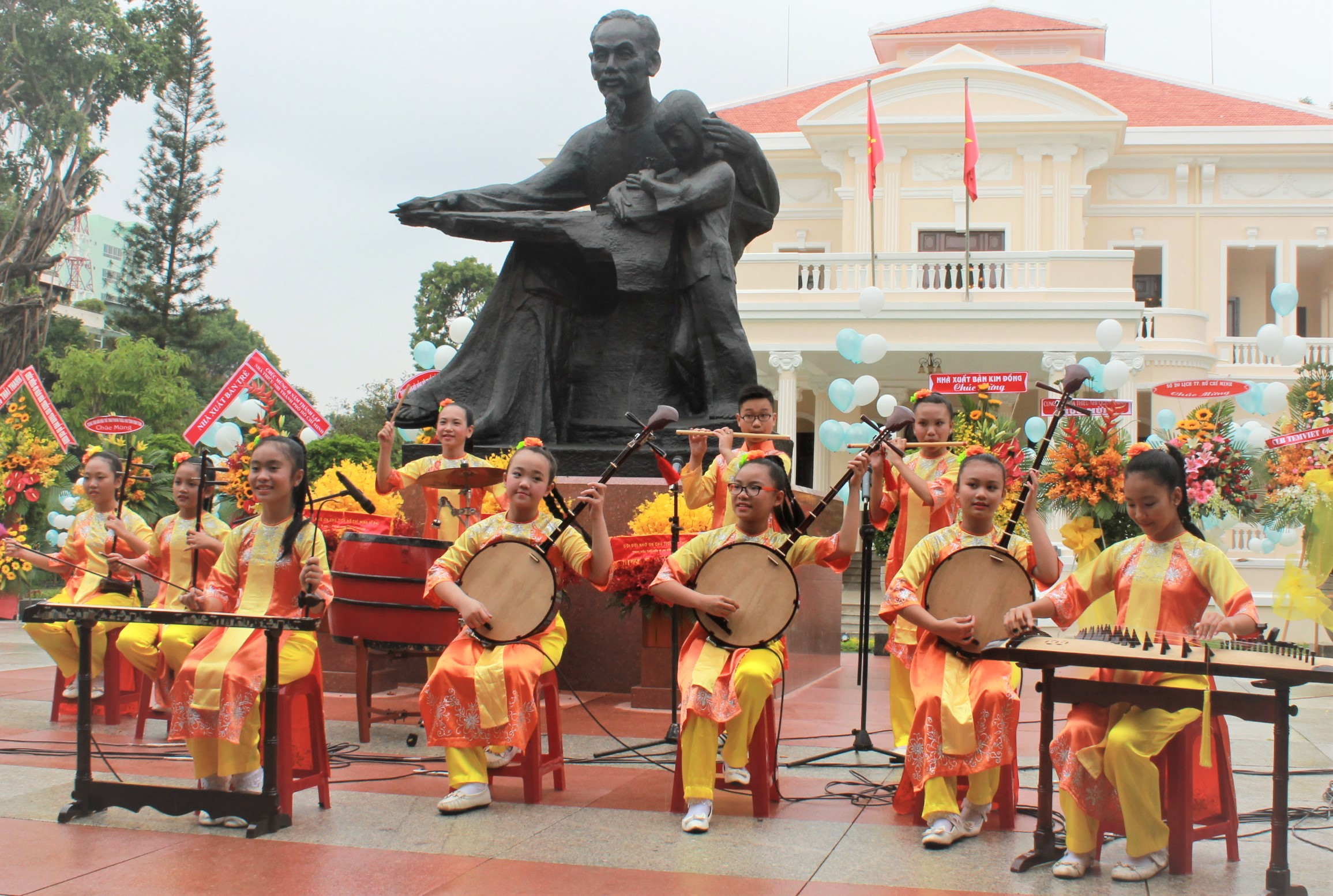 Khuyến khích mỗi học sinh chọn một môn thể thao, một loại hình nghệ thuật - Ảnh 2.