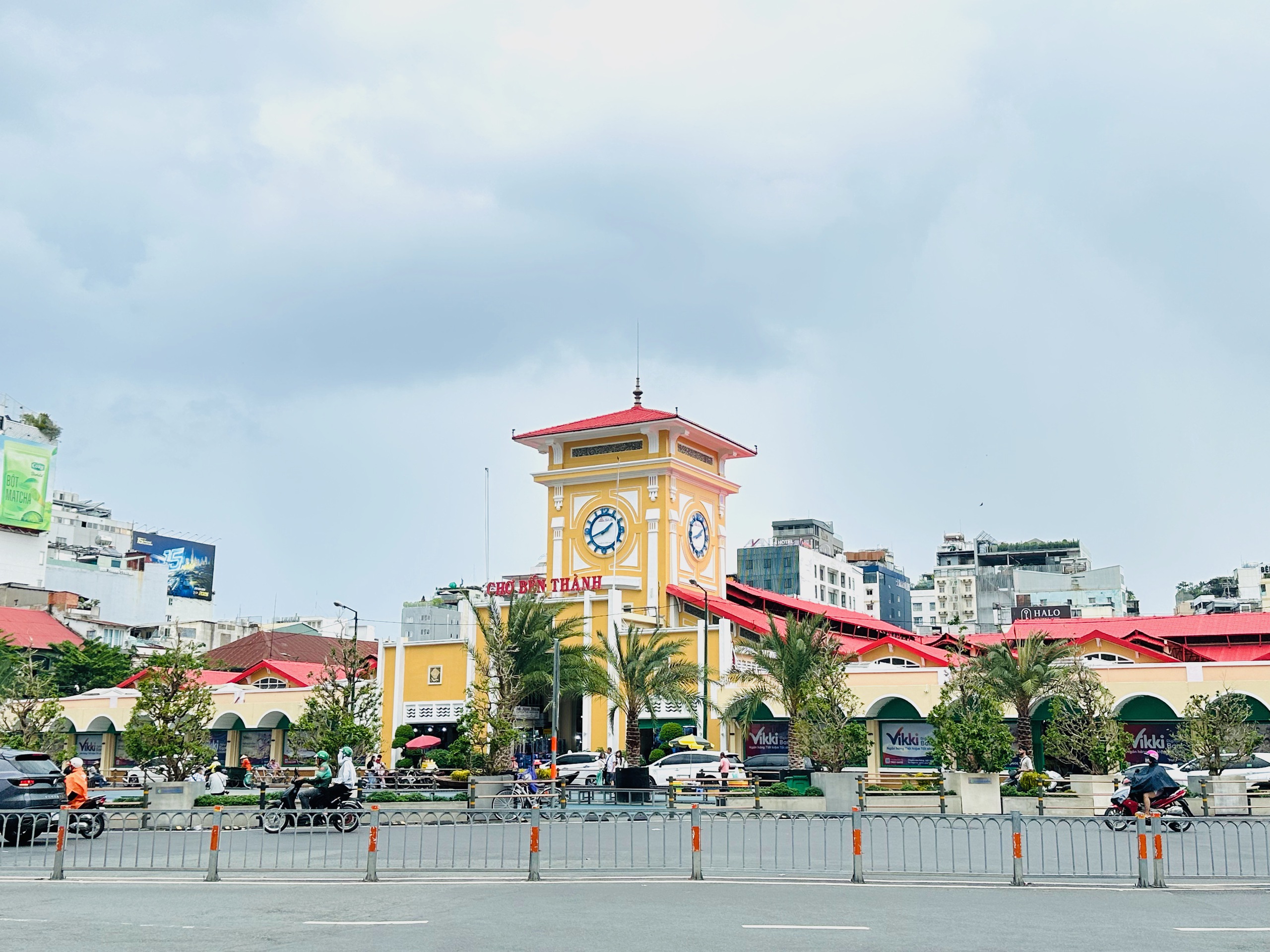 Thành phố là nơi trở về - Ảnh 1.