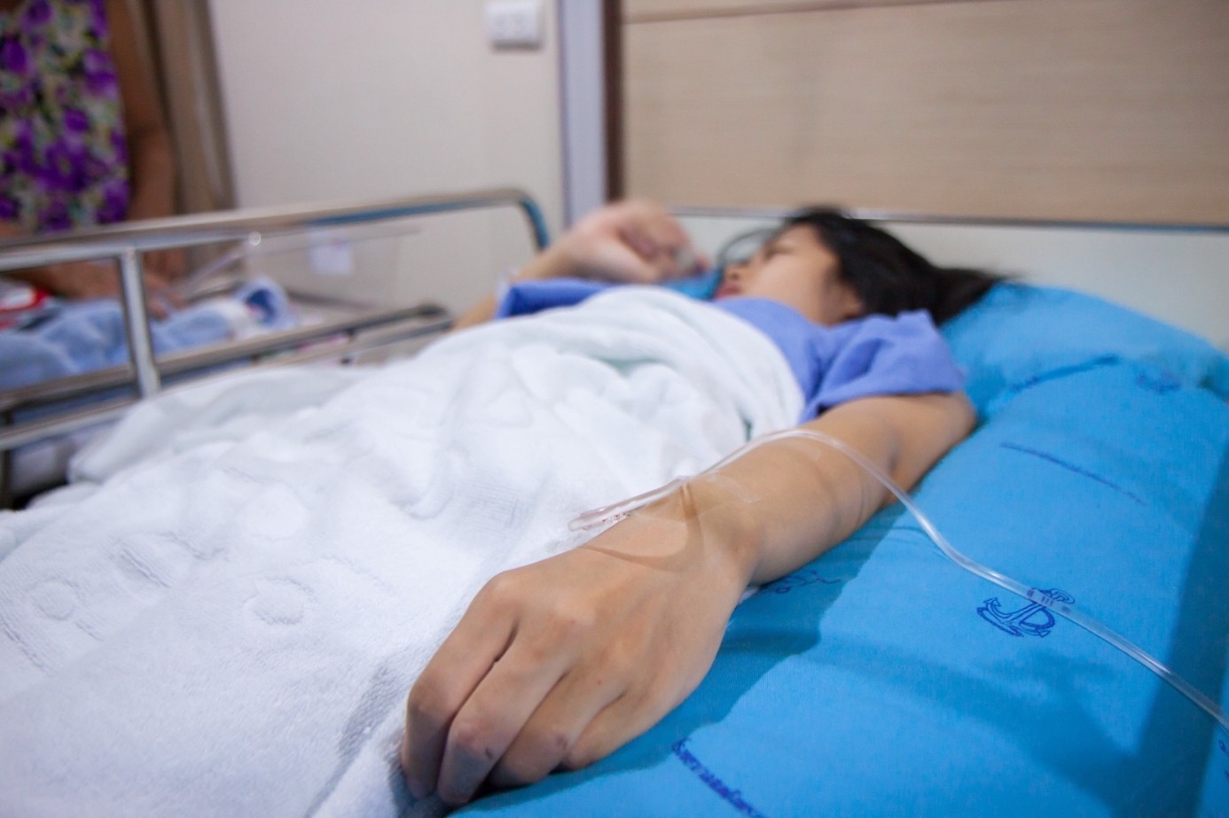 TP.HCM vào cao điểm mùa mưa, gia tăng nguy cơ “dịch chồng dịch” sốt xuất huyết, não mô cầu, tay chân miệng - Ảnh 1.
