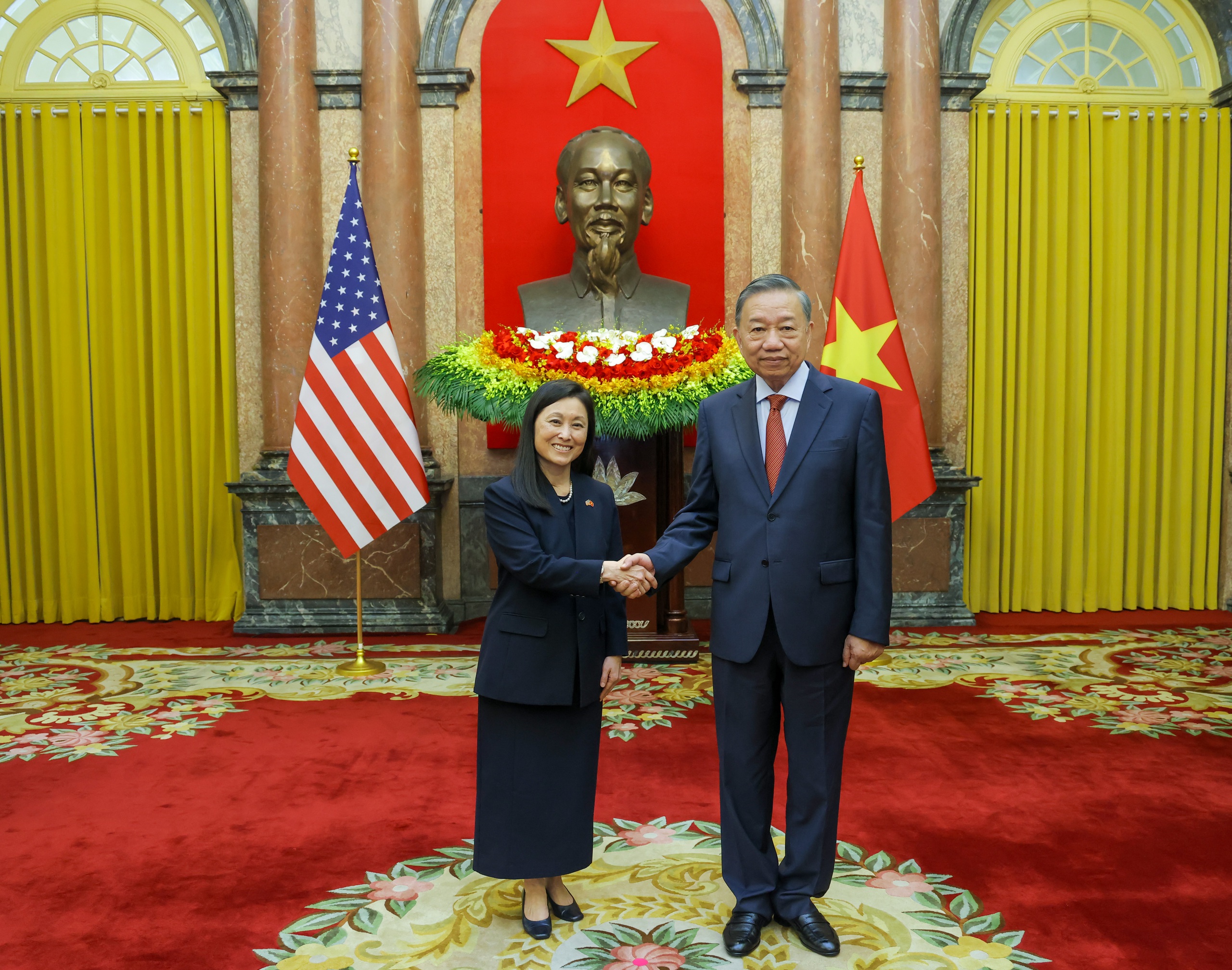 Tuổi Trẻ phỏng vấn độc quyền nữ Đại sứ Mỹ đầu tiên tại Việt Nam - Ảnh 14.