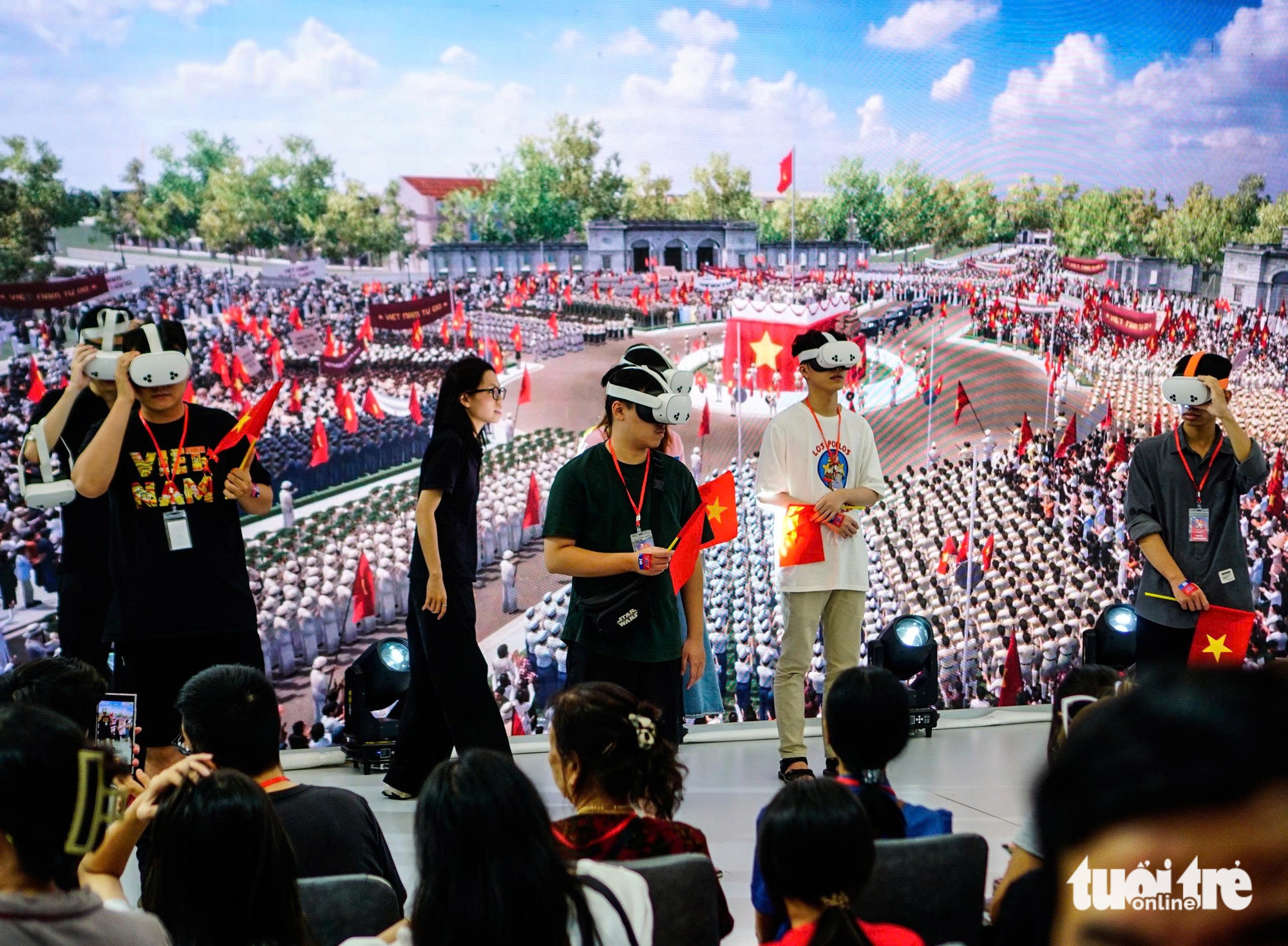 Đẩy mạnh chủ quyền văn hóa số: Không bài xích 'đám mây ngoại' nhưng cần sáng tạo, chủ động hơn - Ảnh 2.