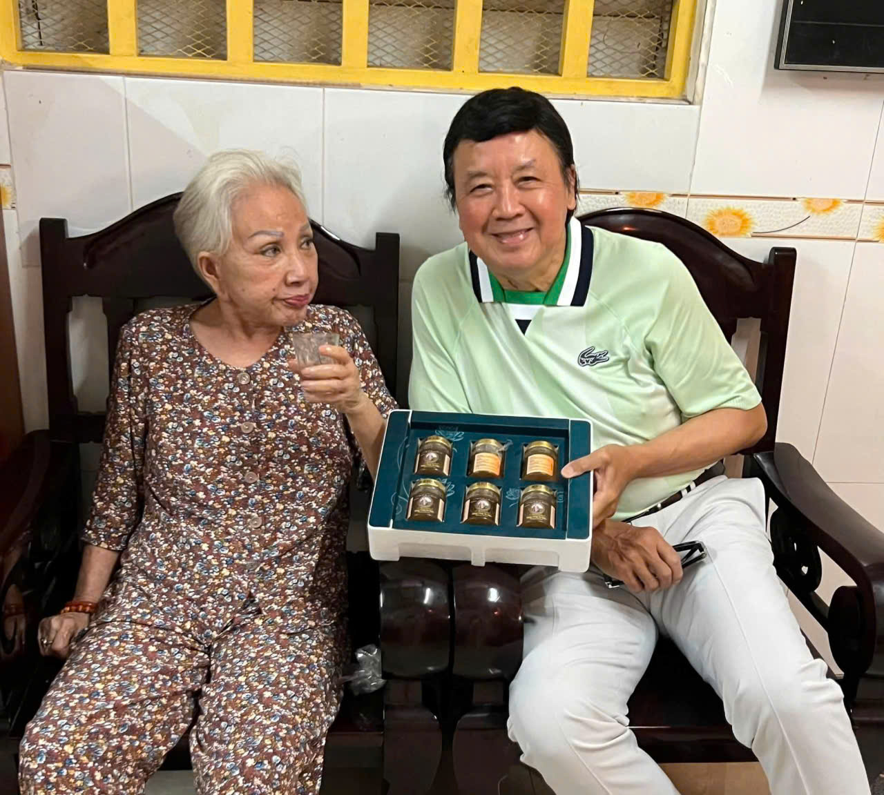 Bảo Quốc hỏi nhớ tui không, Hồng Nga bảo khùng sao mà không nhớ - Ảnh 2.