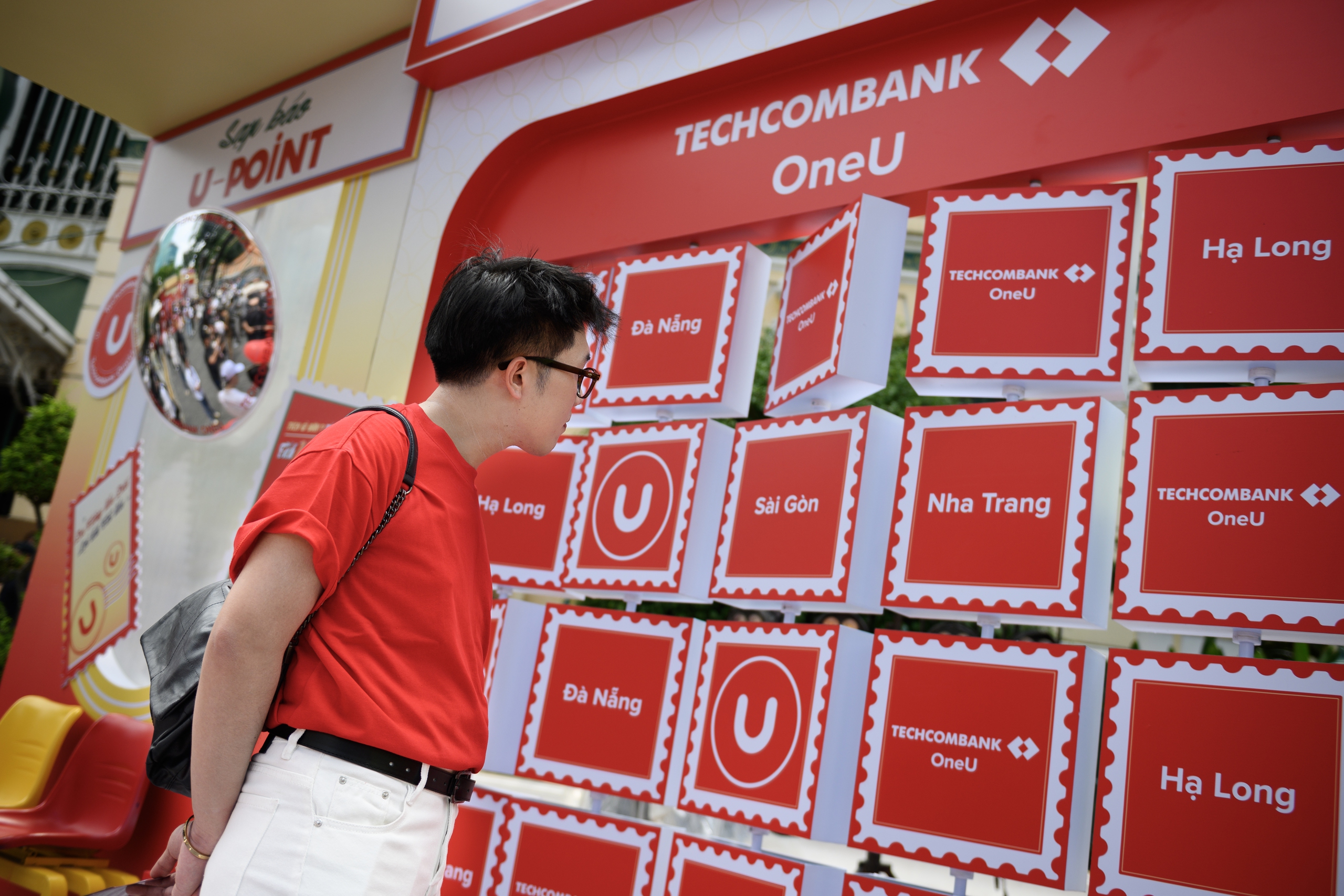 Một ngày trải nghiệm Techcombank OneU tại Bưu điện TP.HCM - Ảnh 4.
