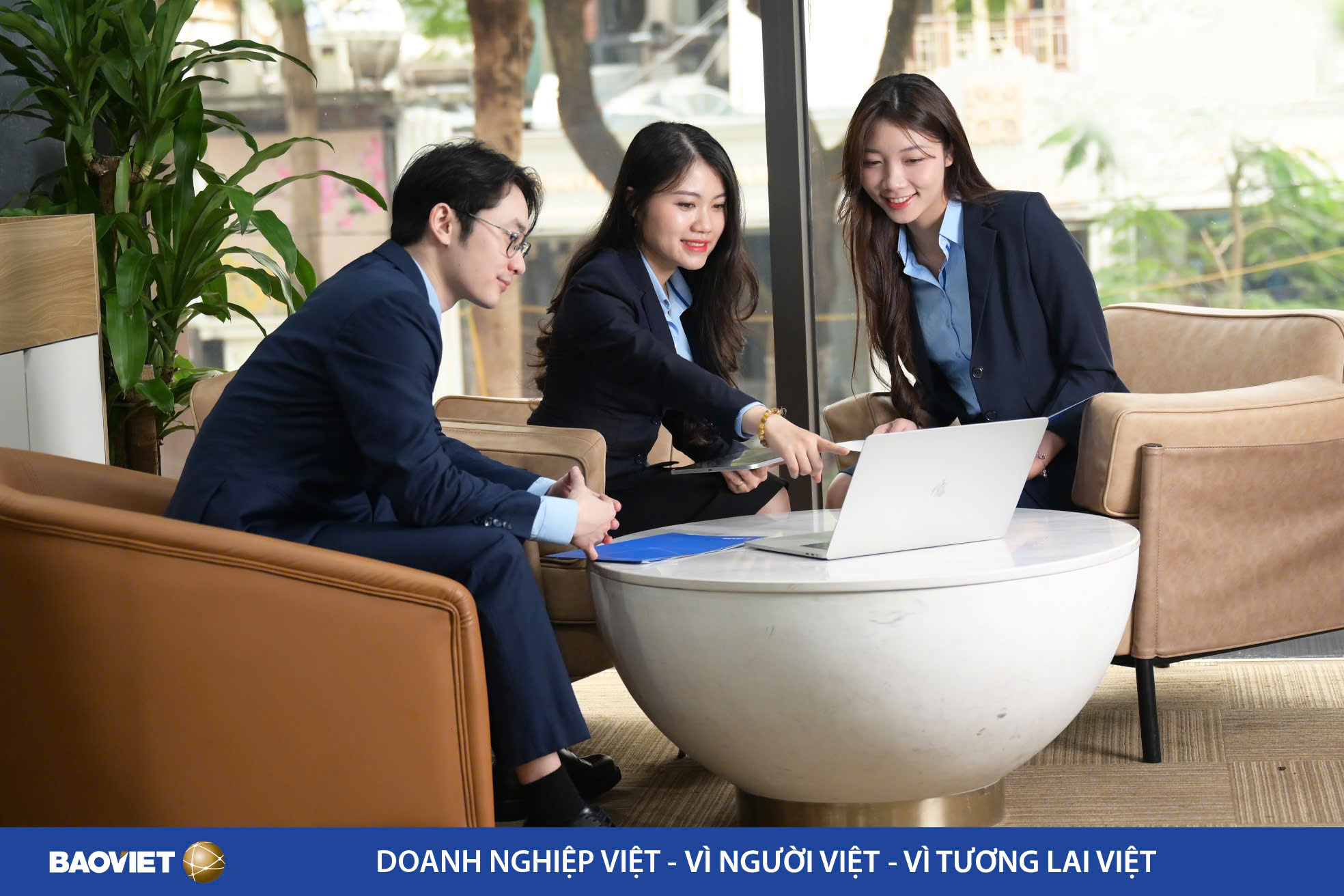 Bảo Việt đạt hơn 32.000 tỉ đồng doanh thu hợp nhất - Ảnh 1.