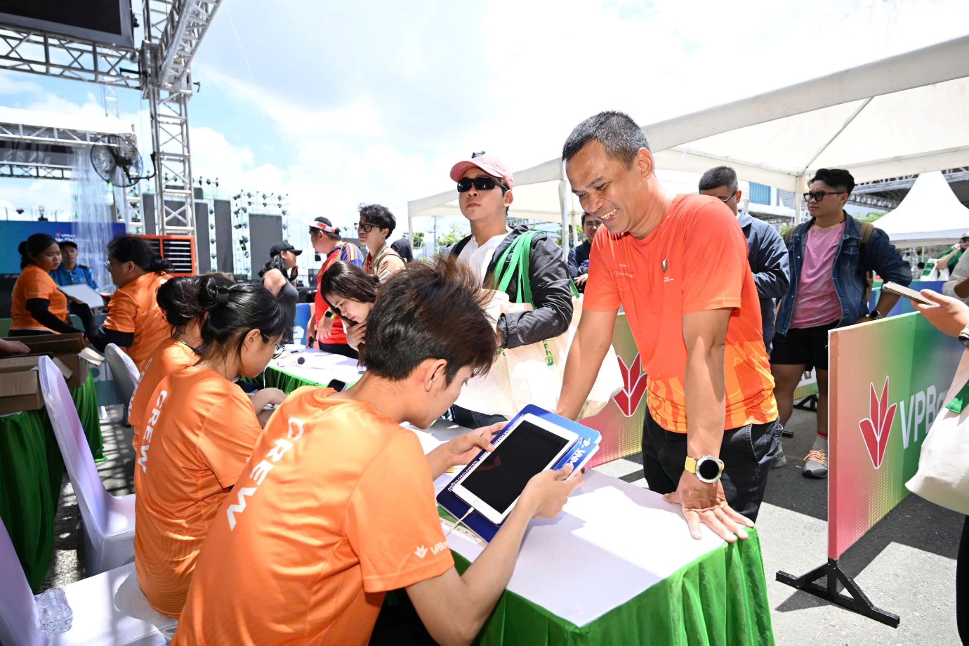 Hơn 10.500 runner khởi động VPBank HCMC Music Half Marathon 2026 - Ảnh 3.