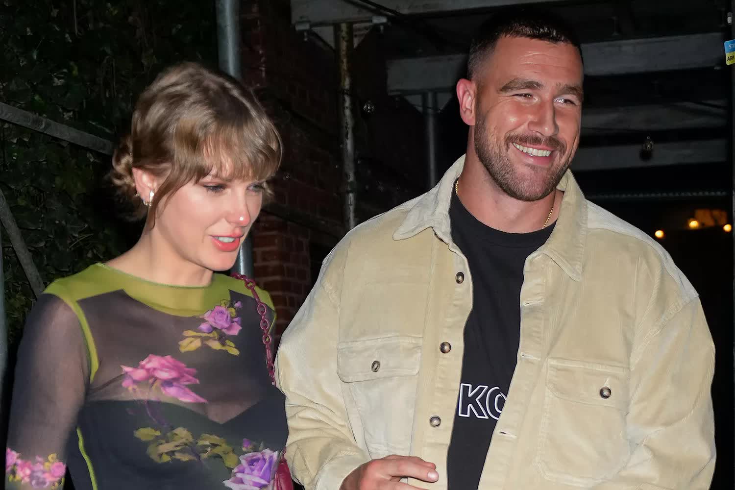 Taylor Swift chính thức kết hôn, - Ảnh 4.