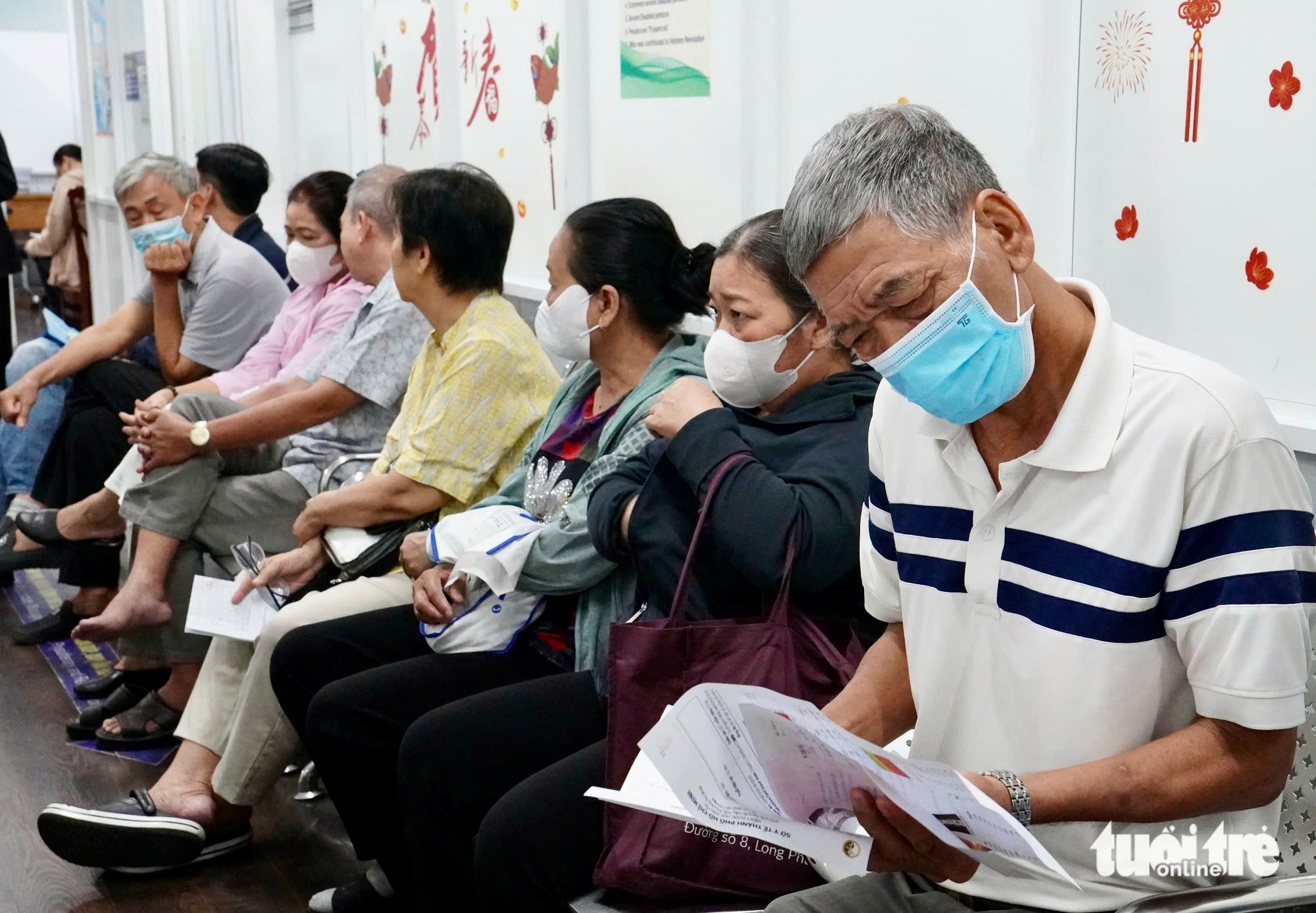 Cận cảnh quy trình sơ chế dược liệu y học cổ truyền ở Viện Y dược học dân tộc TP.HCM - Ảnh 8.