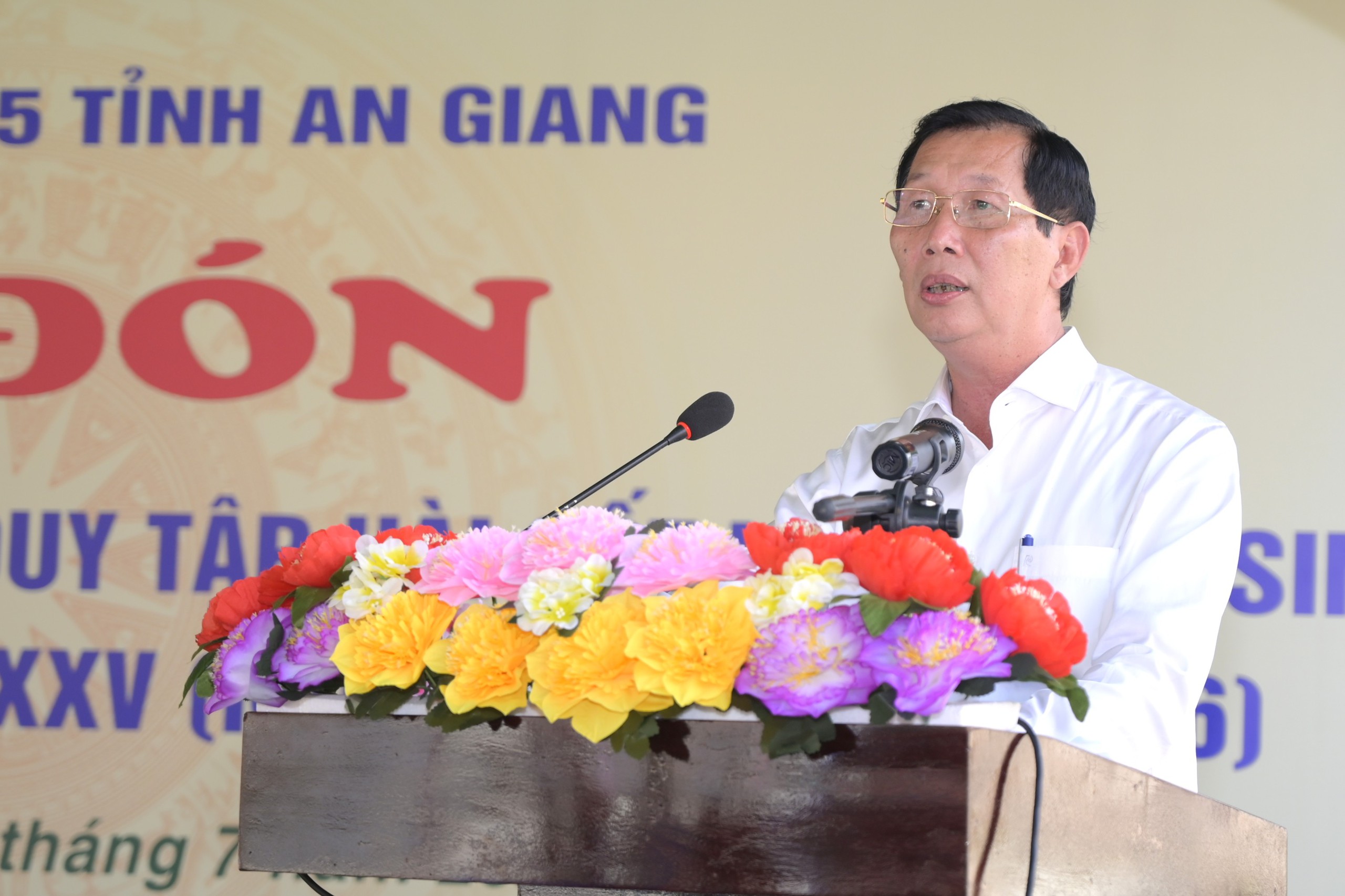 An Giang tìm kiếm, quy tập được 170 hài cốt liệt sĩ, xác định được danh tính 1 liệt sĩ - Ảnh 1.