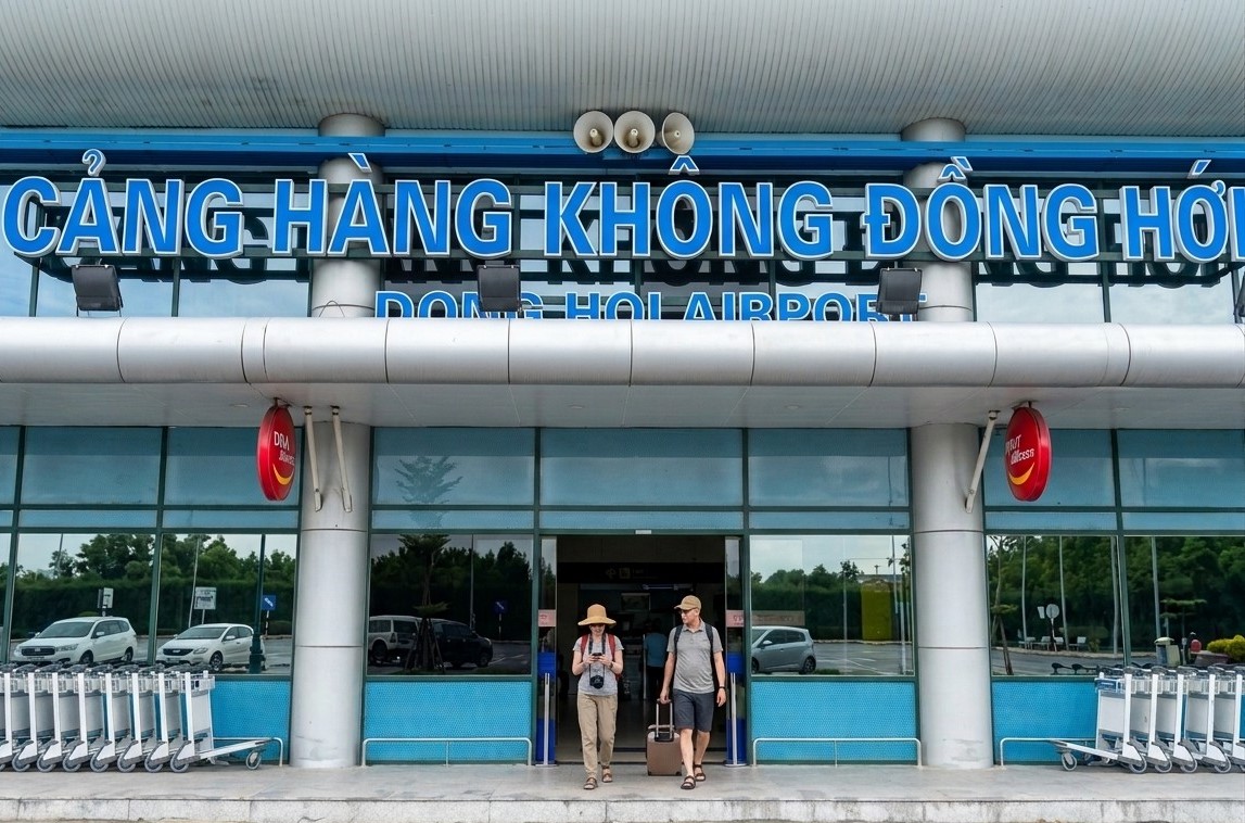 Chính thức mở đường bay Đồng Hới - Cam Ranh, khai thông tuyến du lịch dọc miền trung - Ảnh 1.