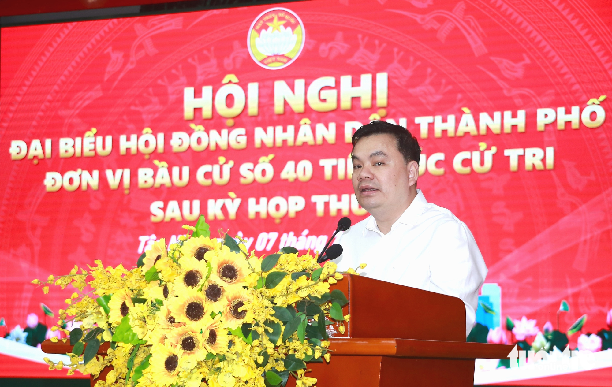 Cử tri 4 xã kiến nghị nhiều vấn đề dân sinh với tổ đại biểu HĐND TP.HCM - Ảnh 2.