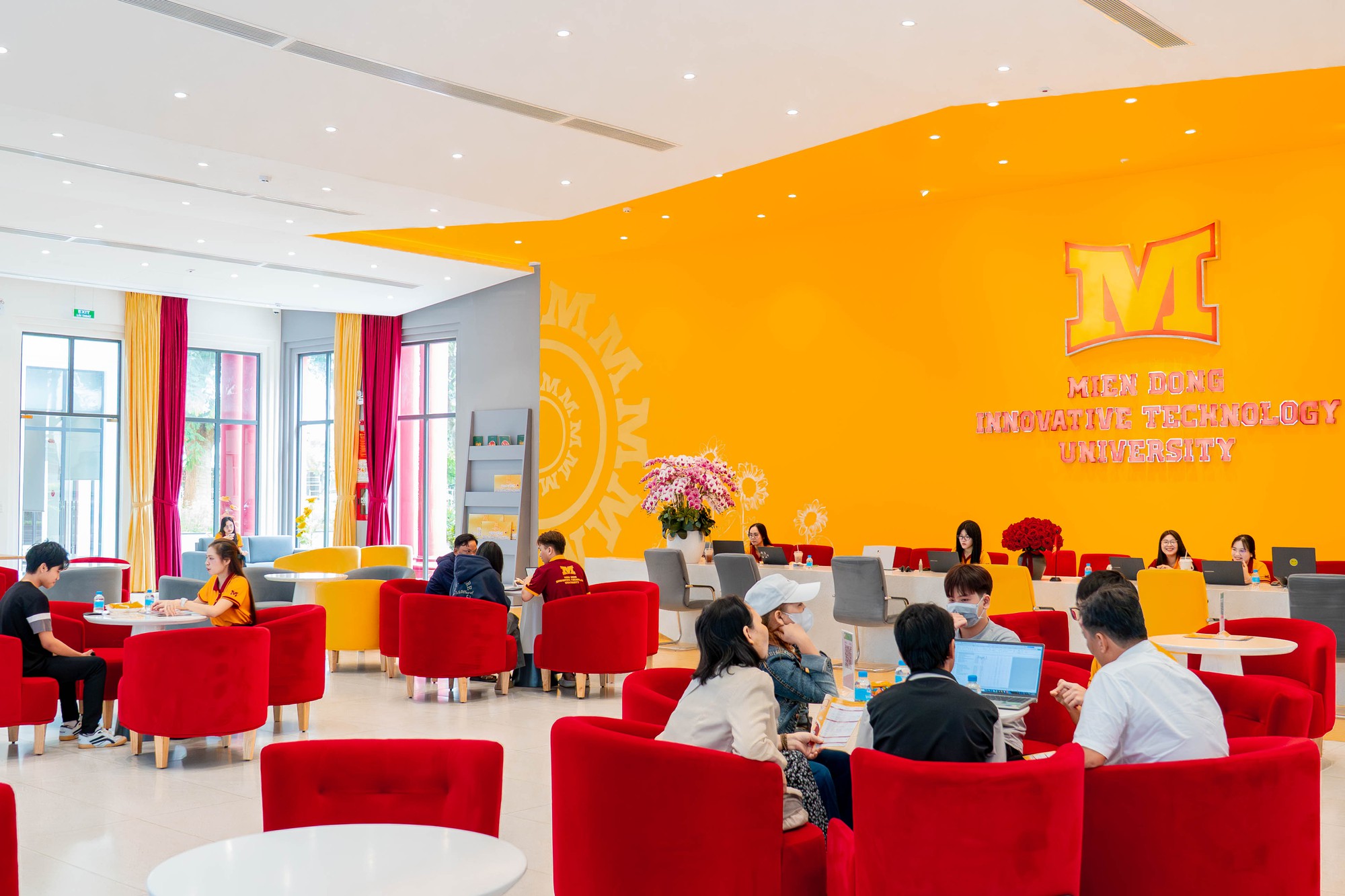 Thí sinh 2k8 đăng ký nhóm ngành STEM tại Trường Đại học Công nghệ Miền Đông tăng mạnh trong năm 2026 - Ảnh 1.