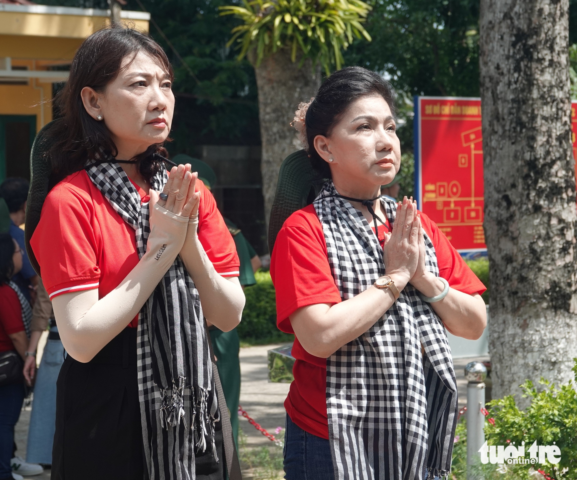 Hơn 80 văn nghệ sĩ TP.HCM tìm về ký ức chiến tranh biên giới Tây Nam - Ảnh 3.