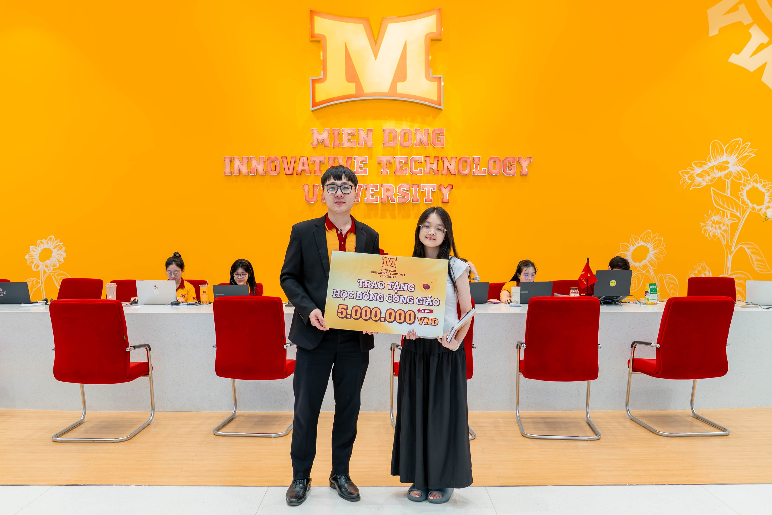Thí sinh 2k8 đăng ký nhóm ngành STEM tại Trường Đại học Công nghệ Miền Đông tăng mạnh trong năm 2026 - Ảnh 4.