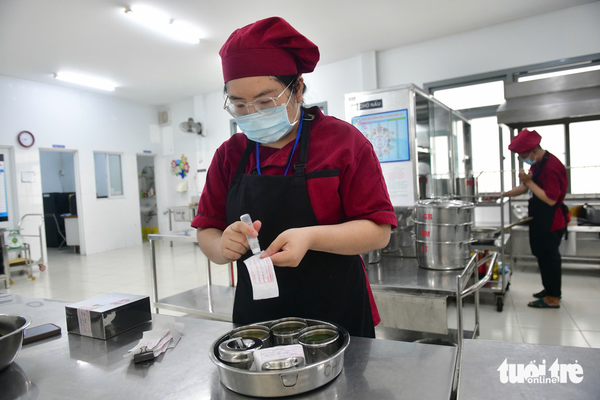 Lần đầu tiên