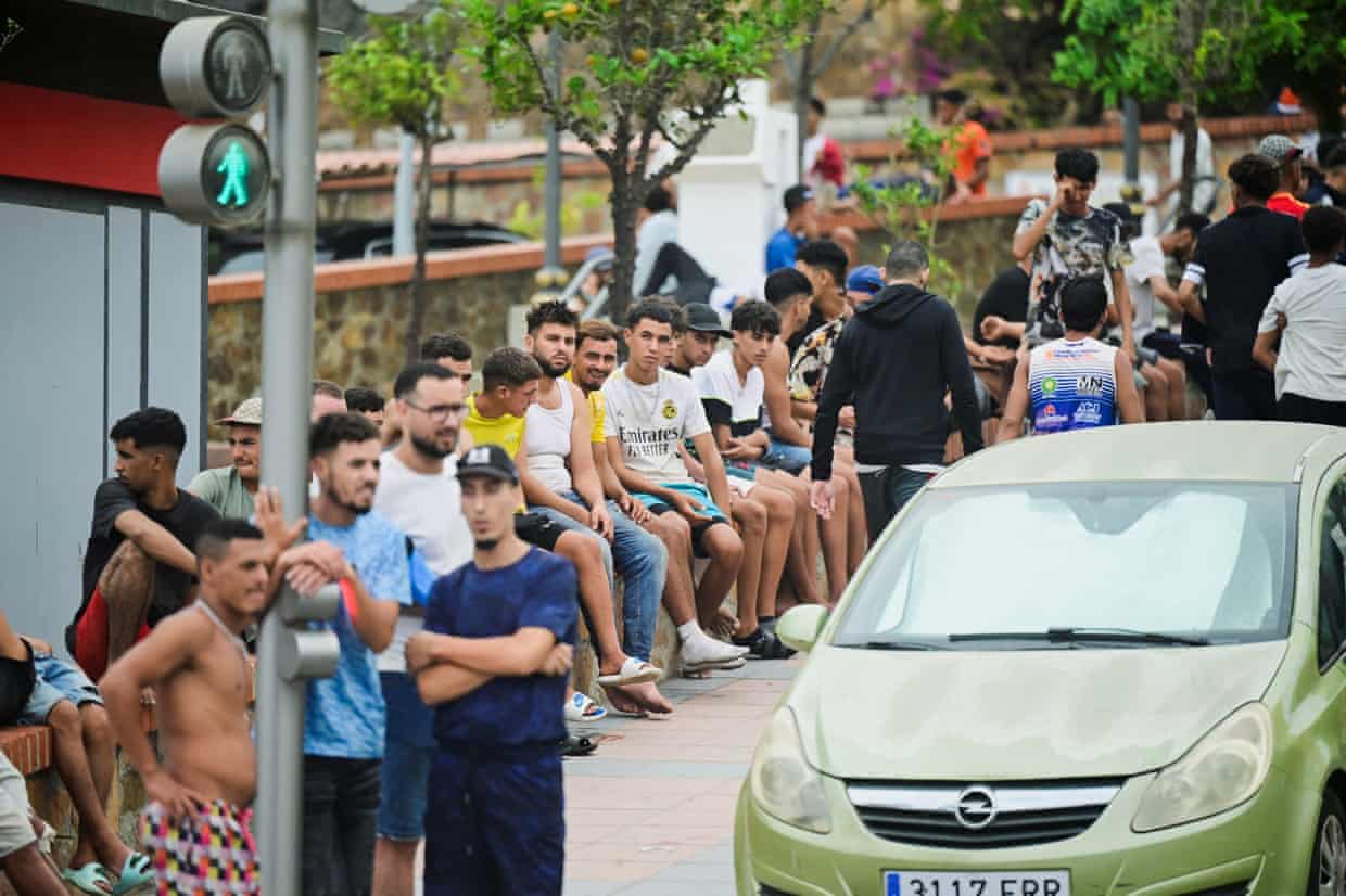 Vì sao Ceuta luôn là điểm nóng di cư nhiều thập niên qua? - Ảnh 5.