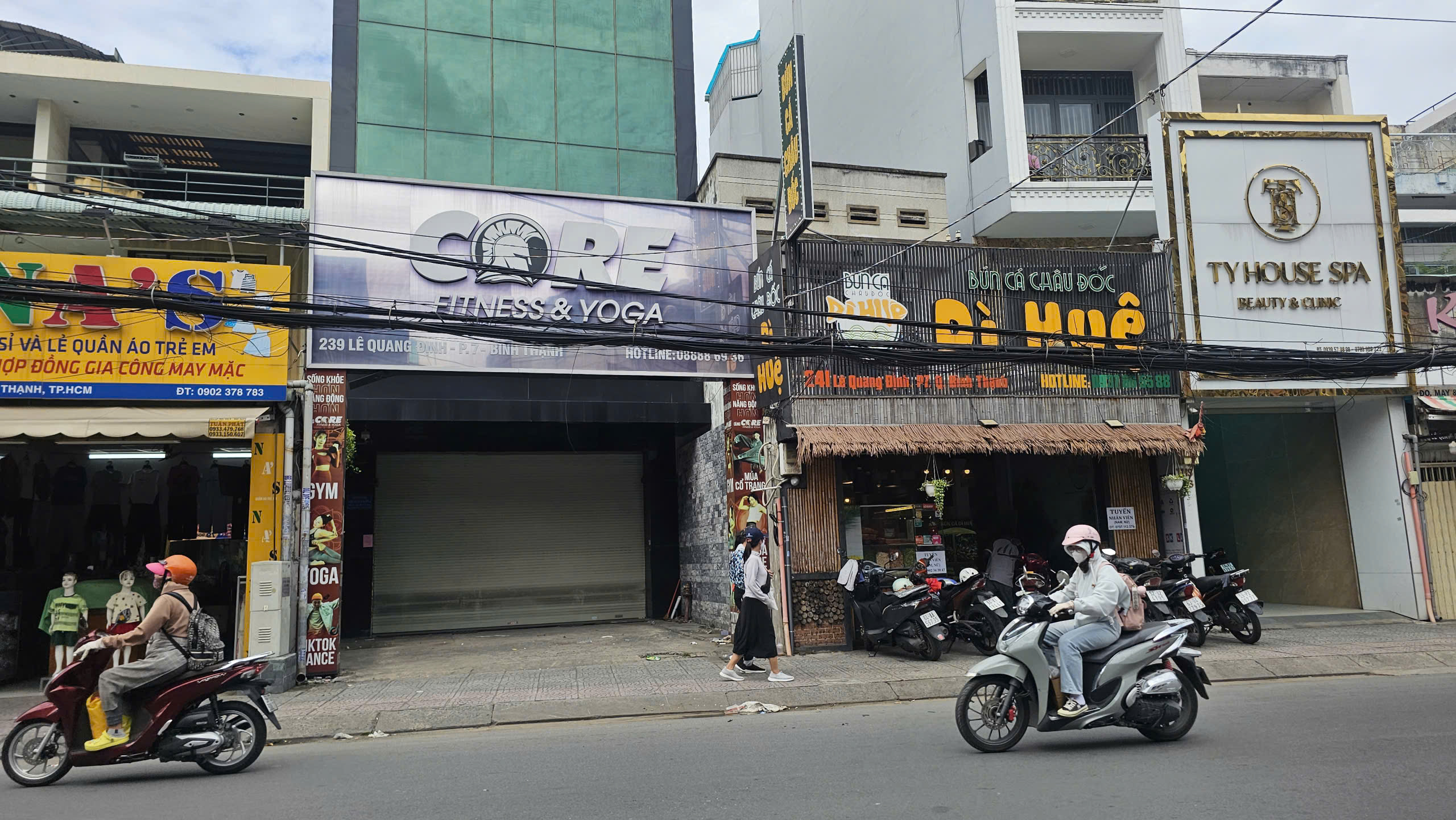 Chuỗi phòng gym đột ngột đóng cửa, khách hàng hoang mang không biết làm sao lấy lại tiền - Ảnh 1.