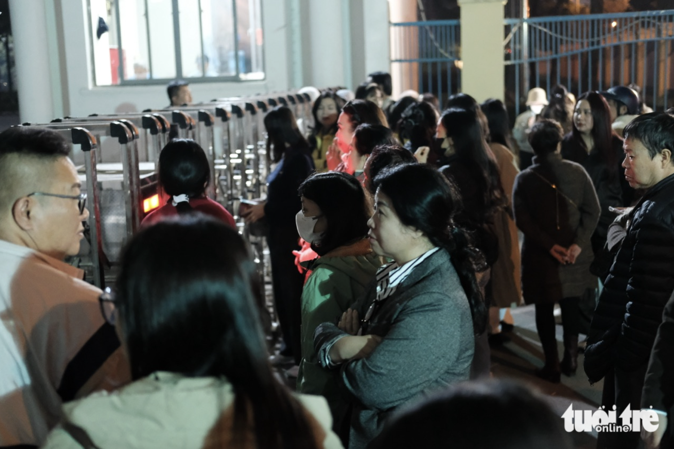 Giám đốc âm nhạc show Về đây bốn cánh chim trời lần đầu lên tiếng về việc tham tiền, bỏ rơi hàng nghìn khán giả - Ảnh 4.