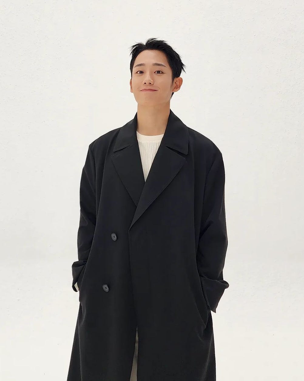 Phong cách 'em trai quốc dân' Jung Hae In - Ảnh 8.