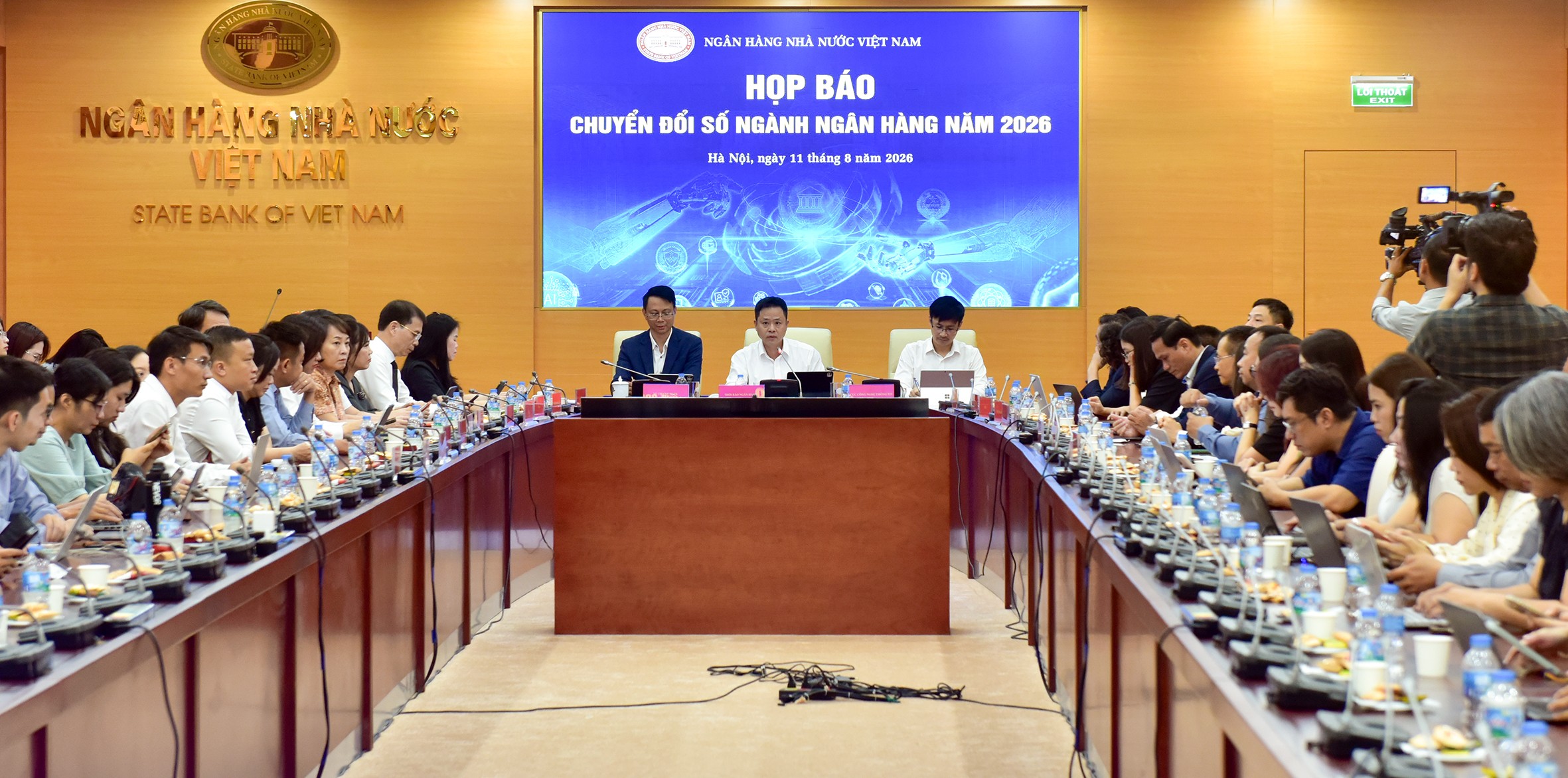Ngăn chặn giao dịch gần 5,2 nghìn tỉ đồng có dấu hiệu lừa đảo - Ảnh 1.