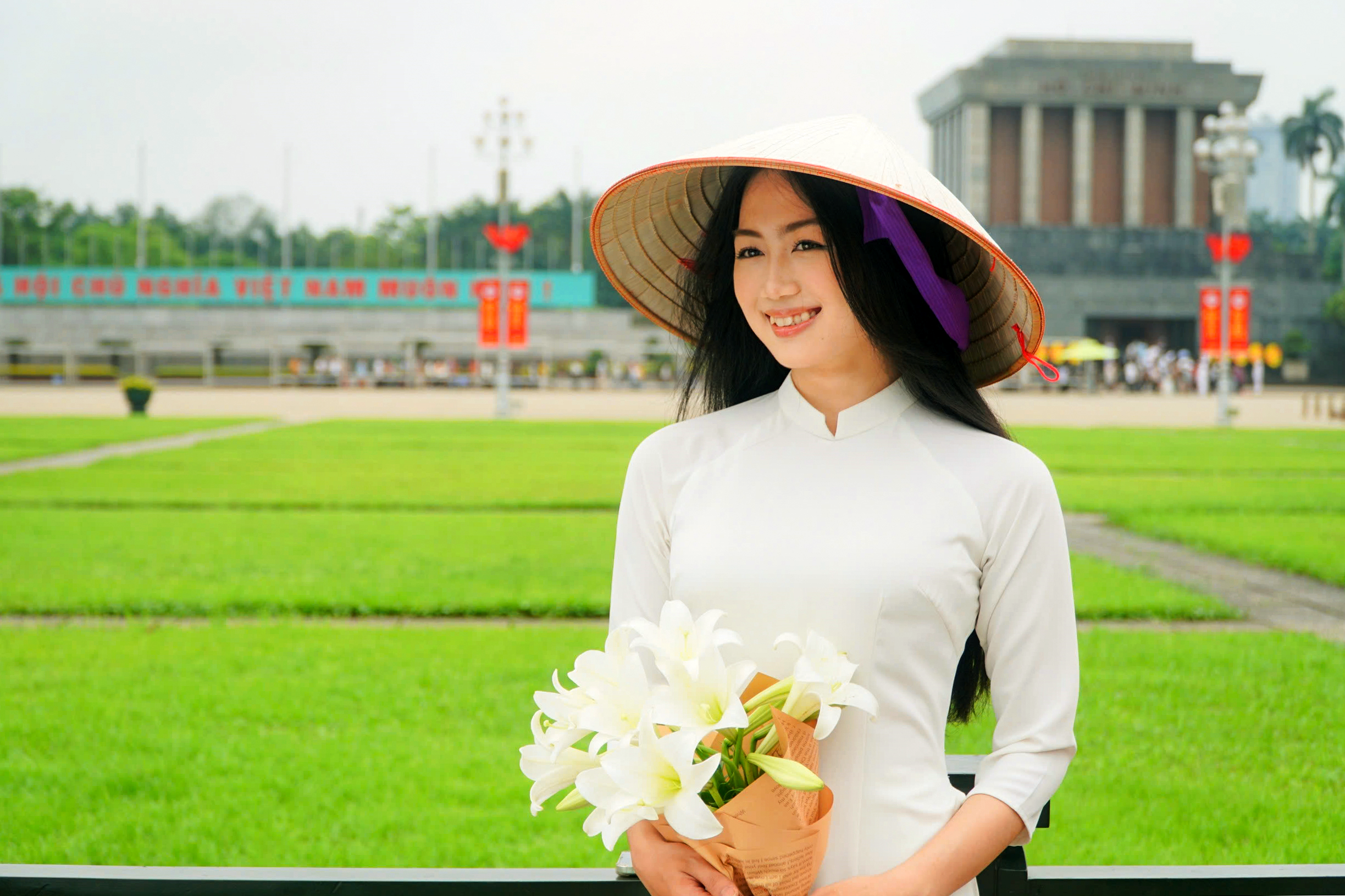 Công đoàn và nhiều bộ ngành chọn phương án nghỉ Tết âm lịch năm 2027 trong 7 ngày - Ảnh 2.