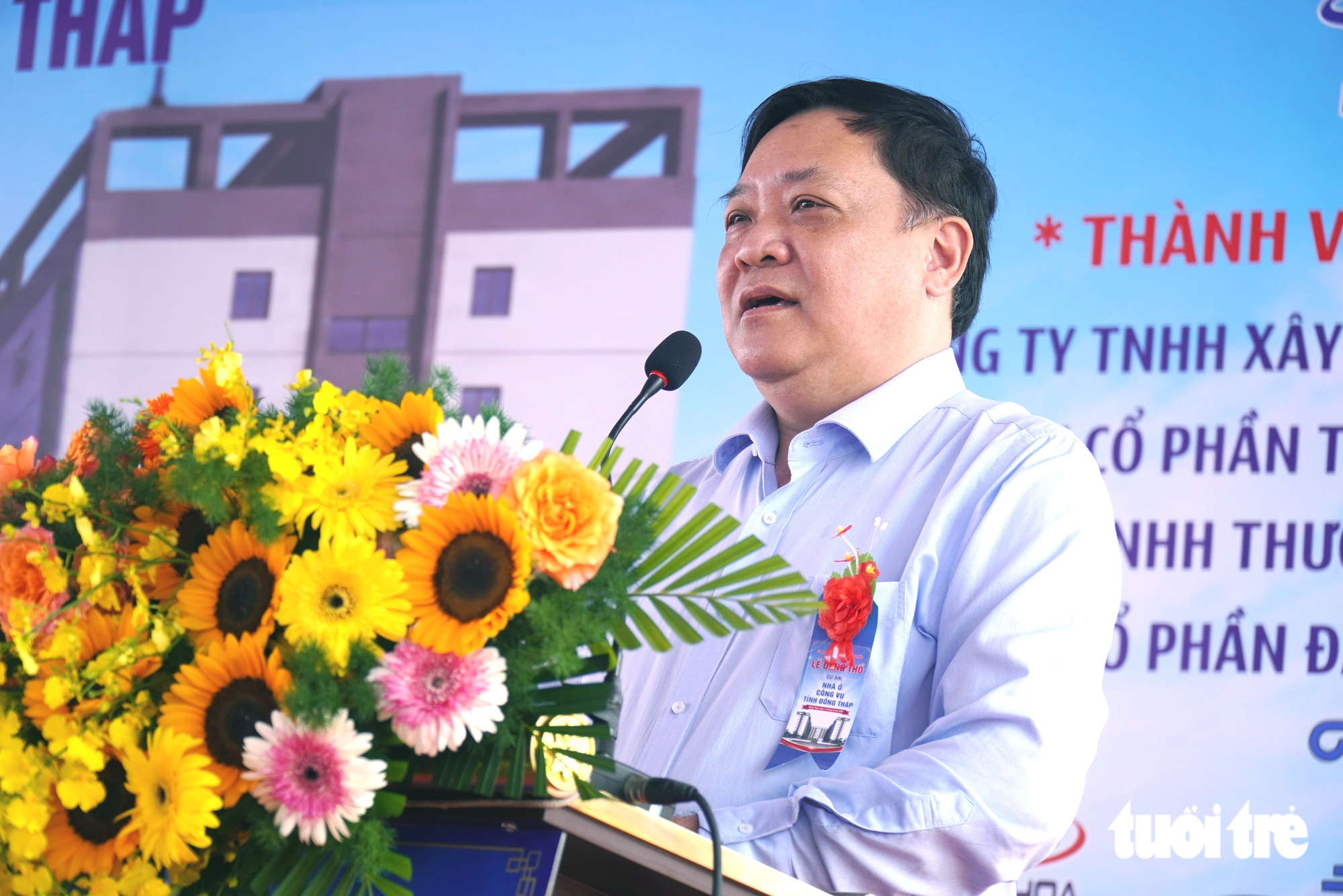 Chủ tịch tỉnh Đồng Tháp Phạm Thành Ngại: Cán bộ có an cư mới lạc nghiệp được - Ảnh 1.