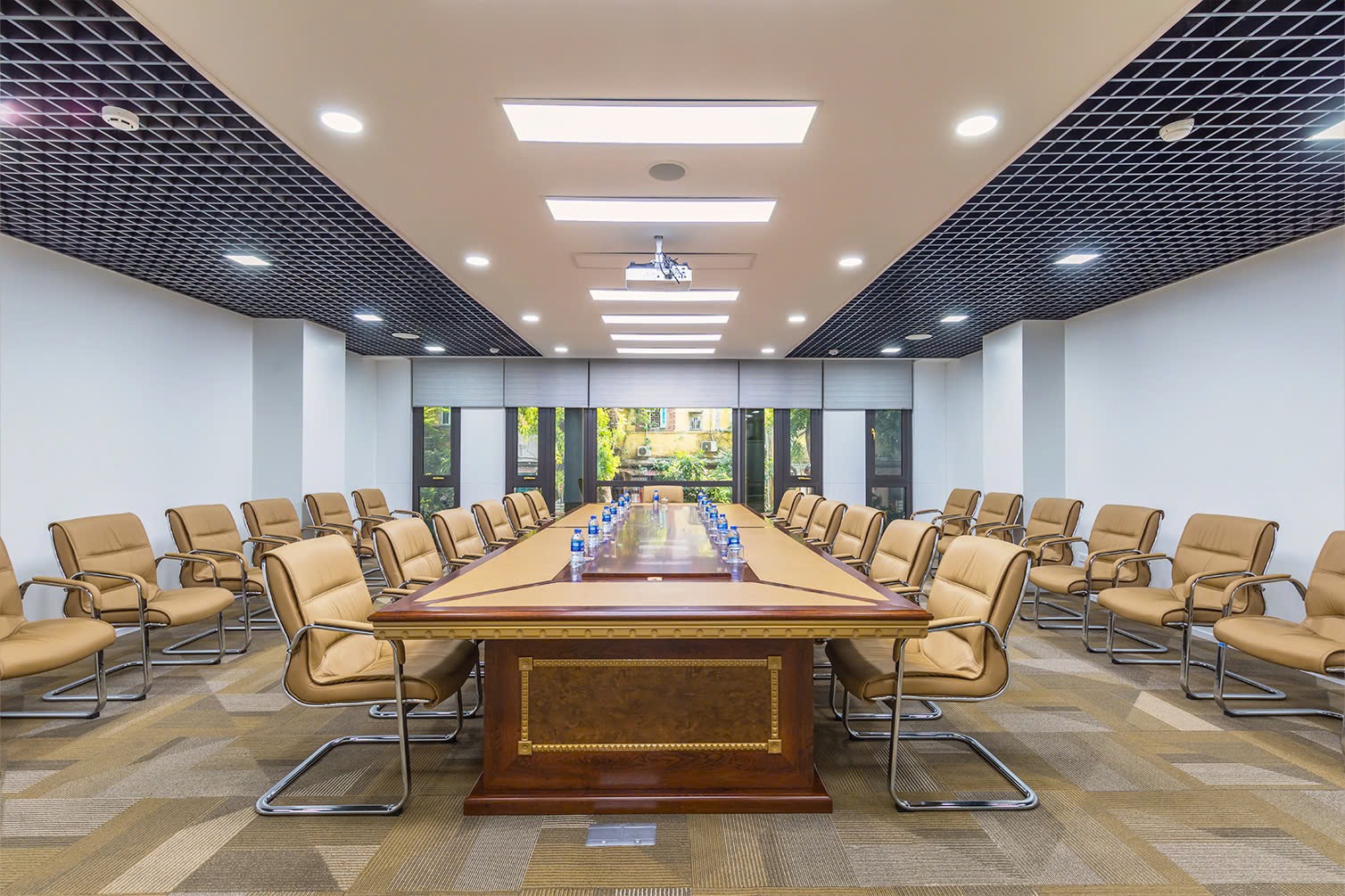 Nội thất Ngọc Diệp: 3 thập kỷ kiến tạo không gian văn phòng chuyên nghiệp - Ảnh 3.