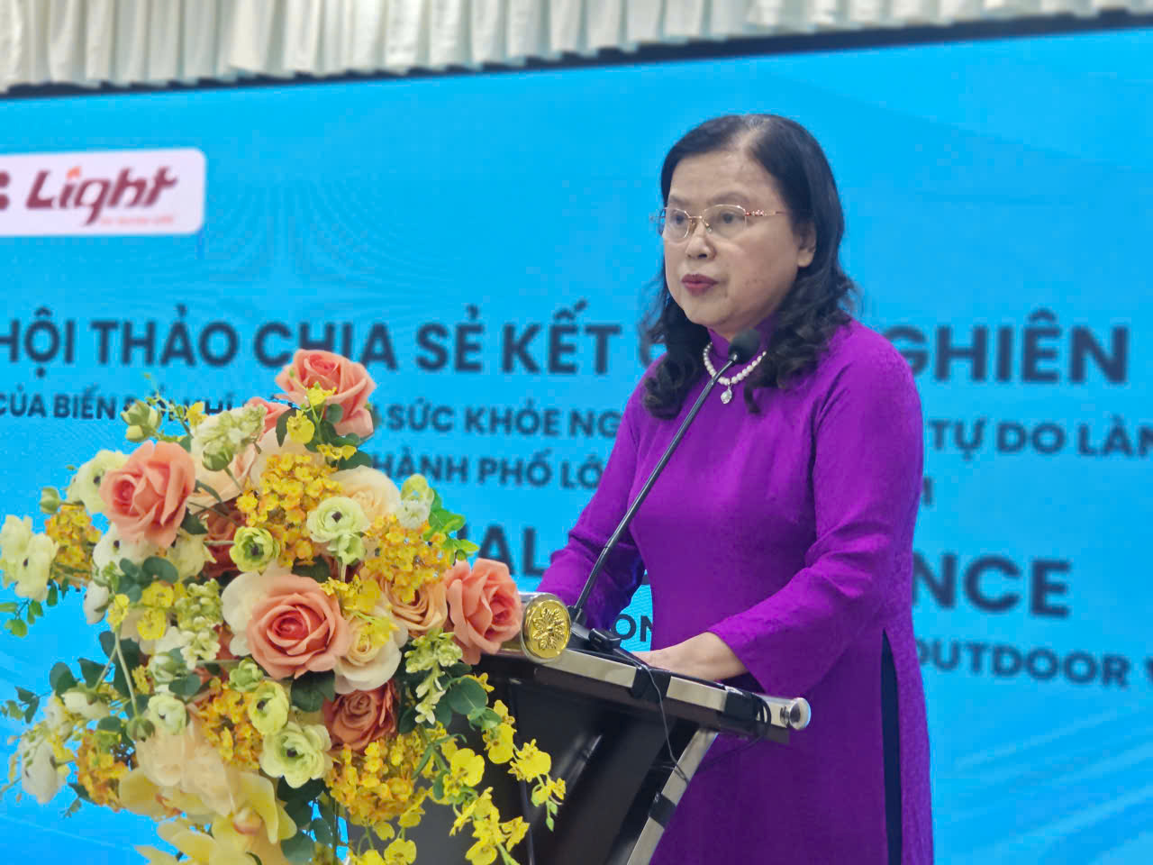 Hơn 40% lao động ngoài trời từ 45 tuổi trở lên: Áp lực kép từ khí hậu và mưu sinh - Ảnh 1.