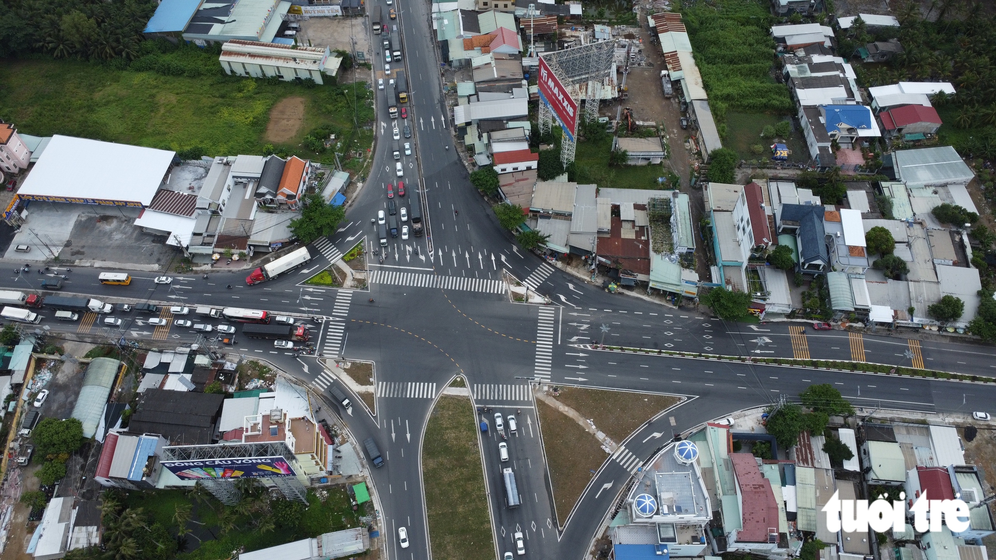 越南西部民眾如何前往邊瀝-龍城高速公路?