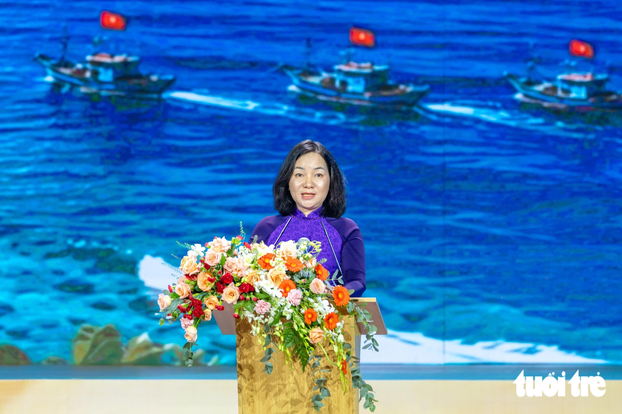 Hơn 55 tỉ đồng ủng hộ quỹ Vì biển đảo quê hương - Vì tuyến đầu Tổ quốc - Ảnh 3.