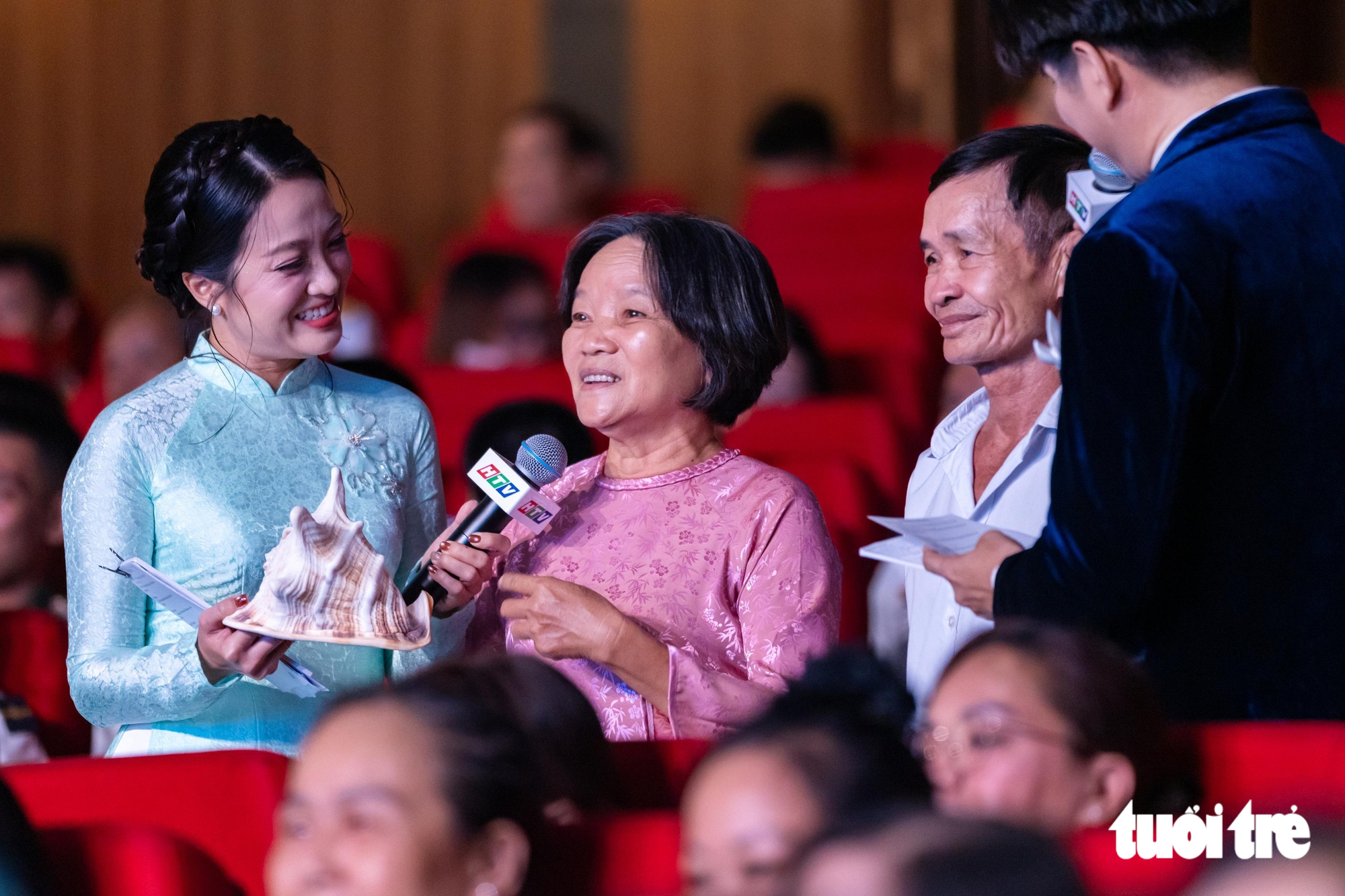 Hơn 55 tỉ đồng ủng hộ quỹ Vì biển đảo quê hương - Vì tuyến đầu Tổ quốc - Ảnh 6.
