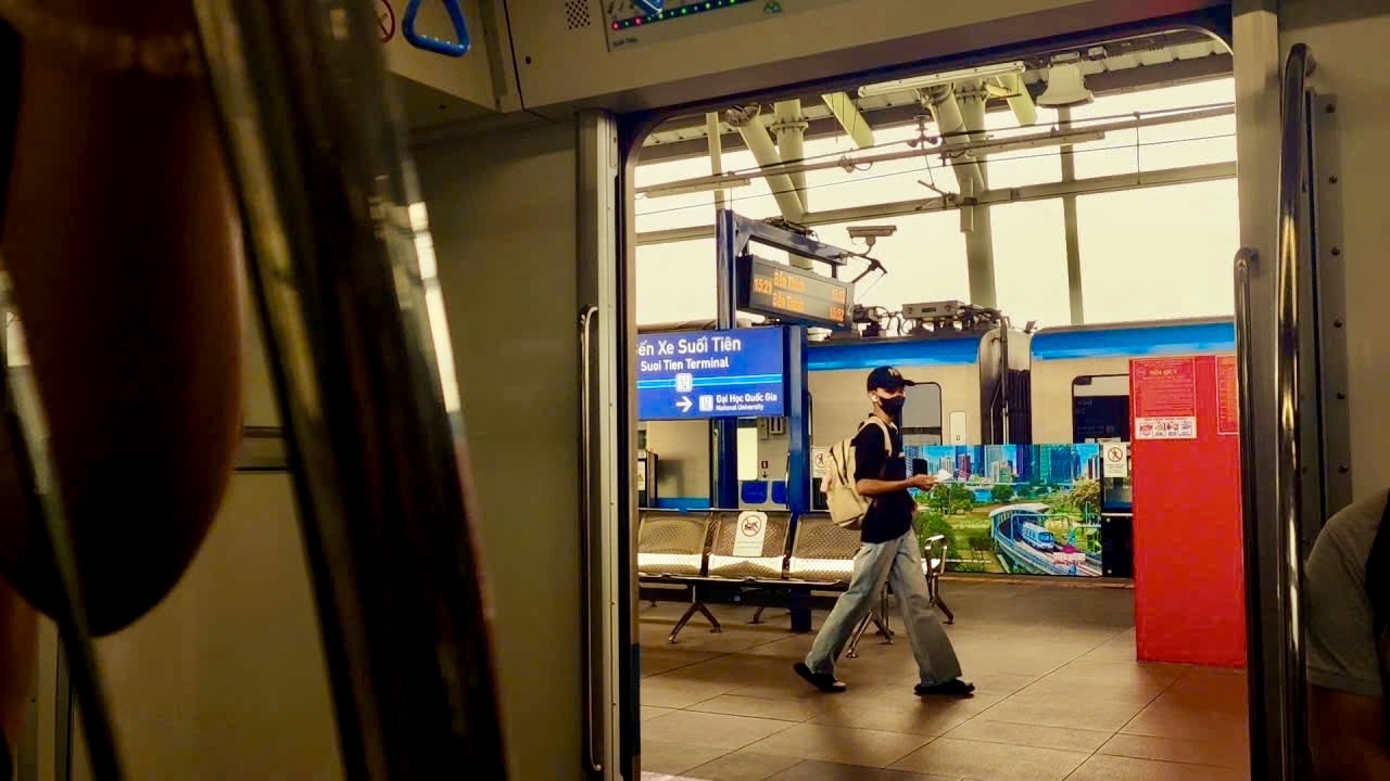 Hình ảnh đối lập về tuyến metro Bến Thành - Suối Tiên - Ảnh 3.